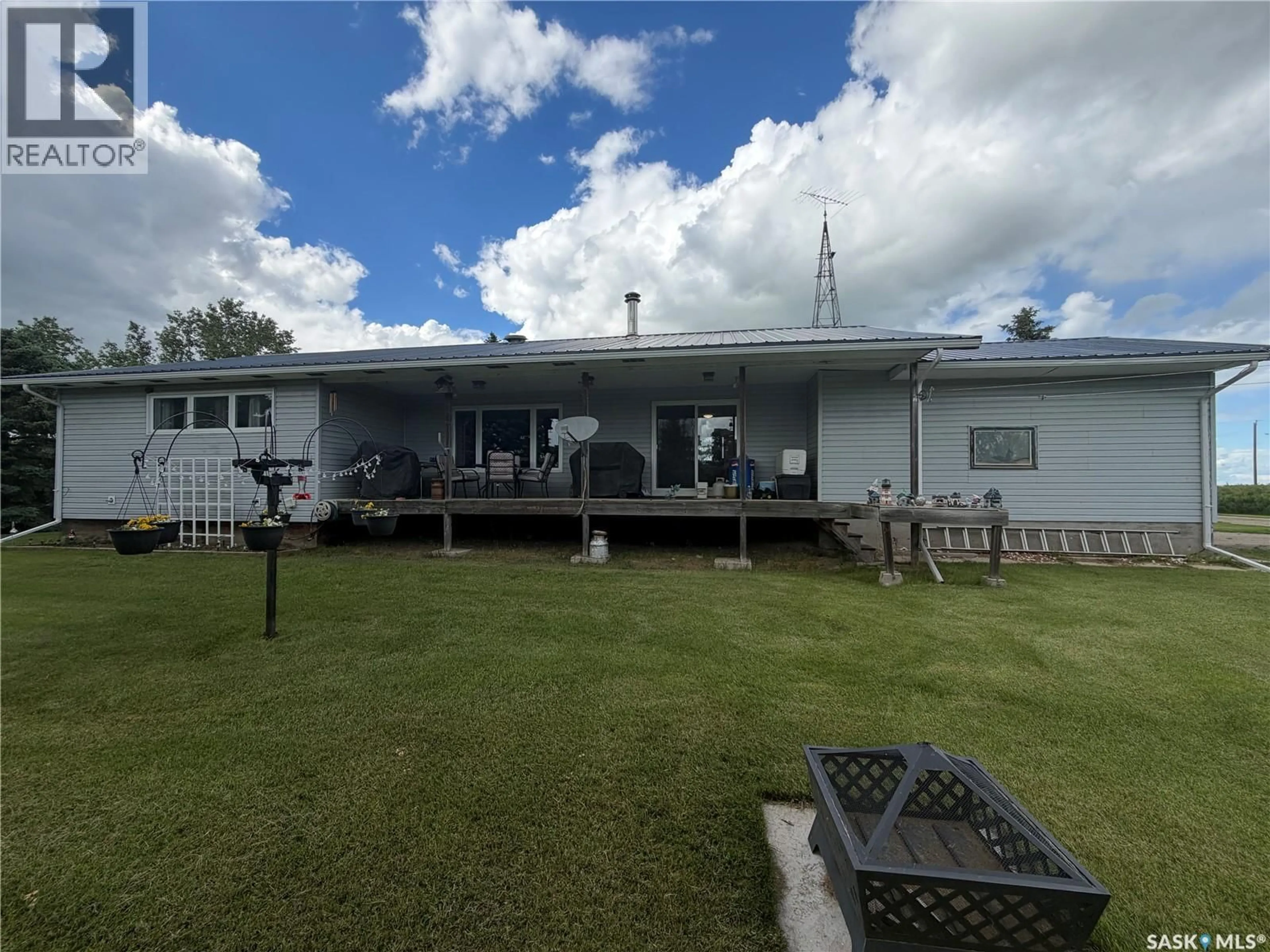 A pic from outside/outdoor area/front of a property/back of a property/a pic from drone, water/lake/river/ocean view for POLLOCK ACREAGE, Fillmore Rm No. 96 Saskatchewan S0G1N0