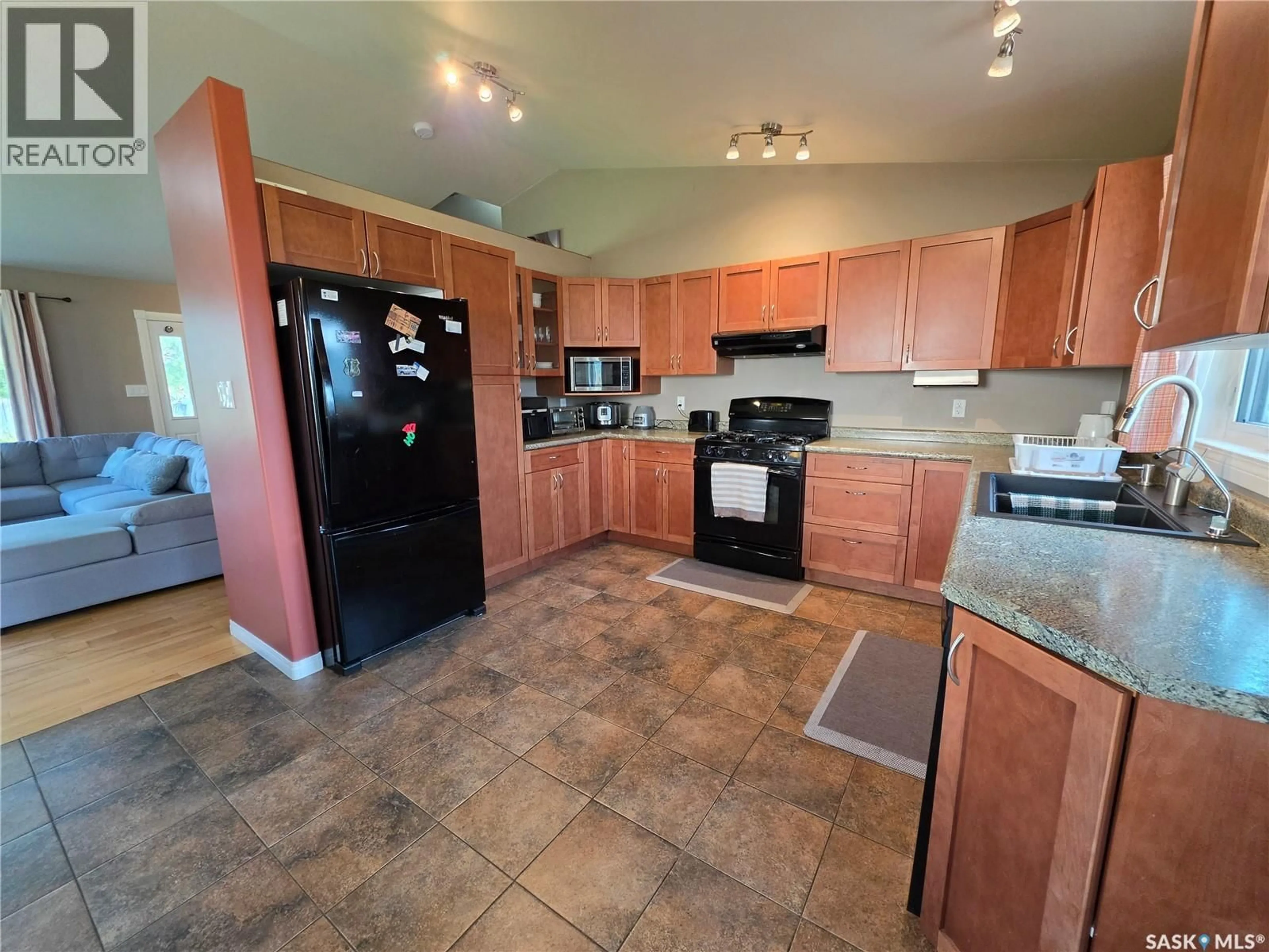 Unknown for 612 7TH AVENUE, Meadow Lake Saskatchewan S9X1B1