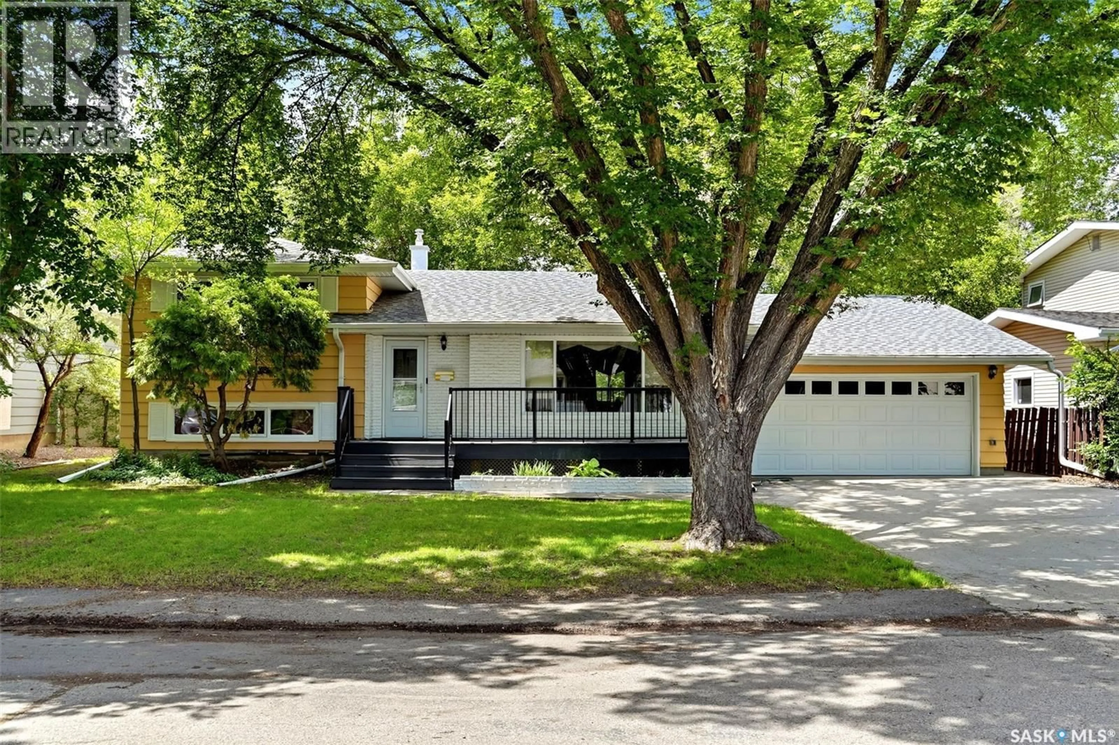 Home with vinyl exterior material, street for 24 DAVIDSON CRESCENT, Regina Saskatchewan S4S4S9