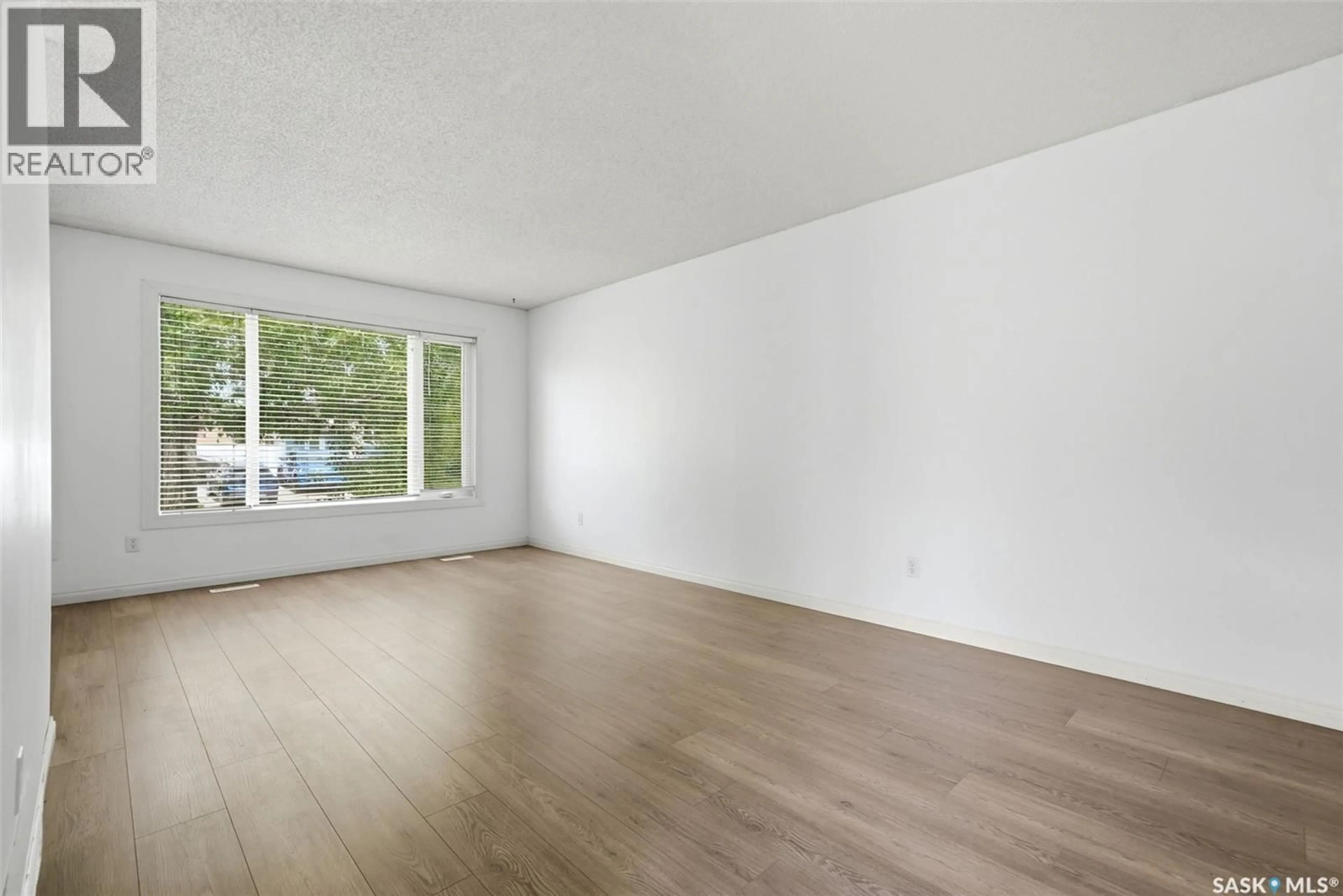 A pic of a room for 3151 JENKINS DRIVE, Regina Saskatchewan S4N6X4