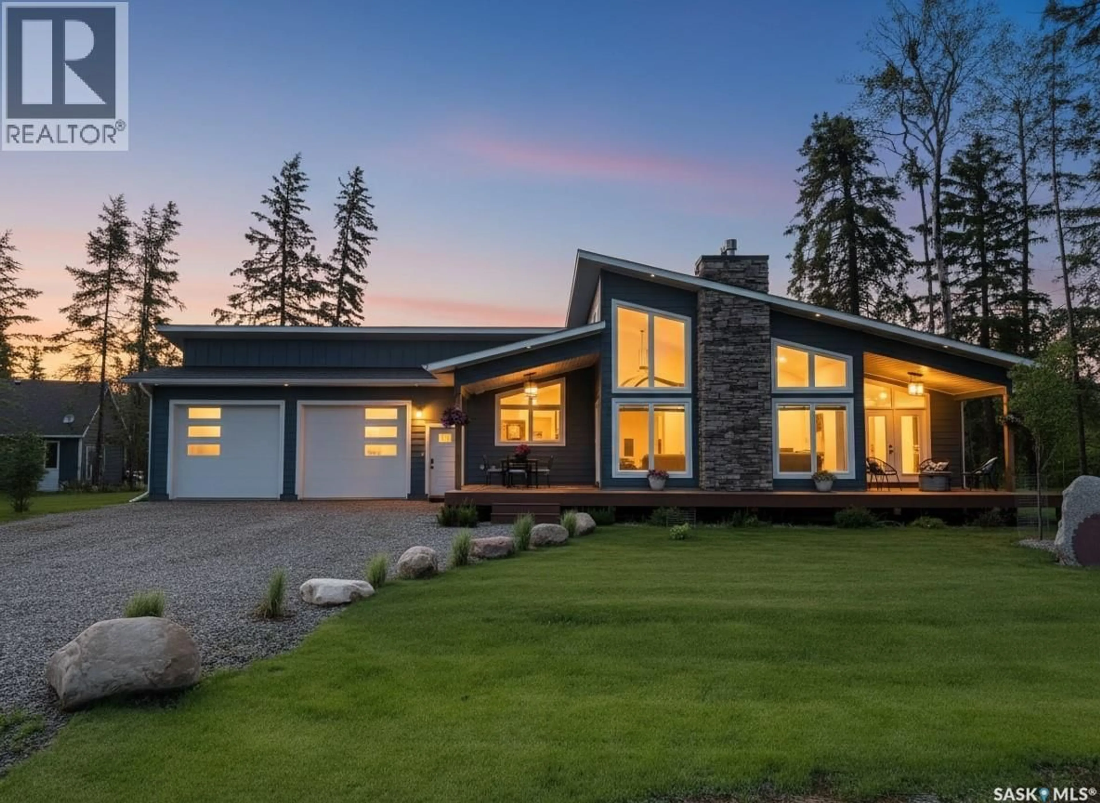 Home with vinyl exterior material, mountain view for 12 EAGLE CRESCENT, Candle Lake Saskatchewan S0J3E0