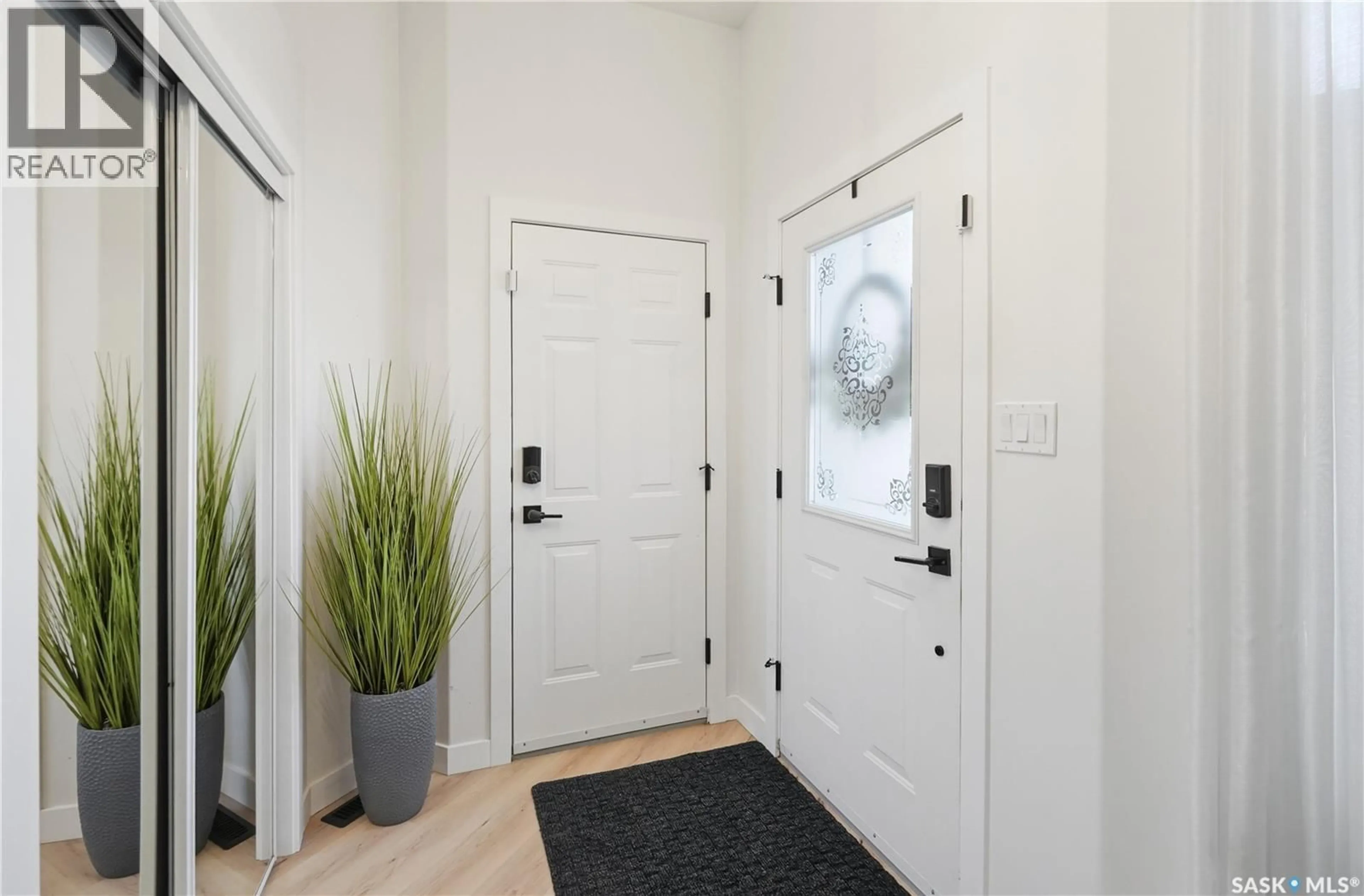 Indoor entryway for 3627 NOTTINGHAM CRESCENT, Regina Saskatchewan S4V2Z9
