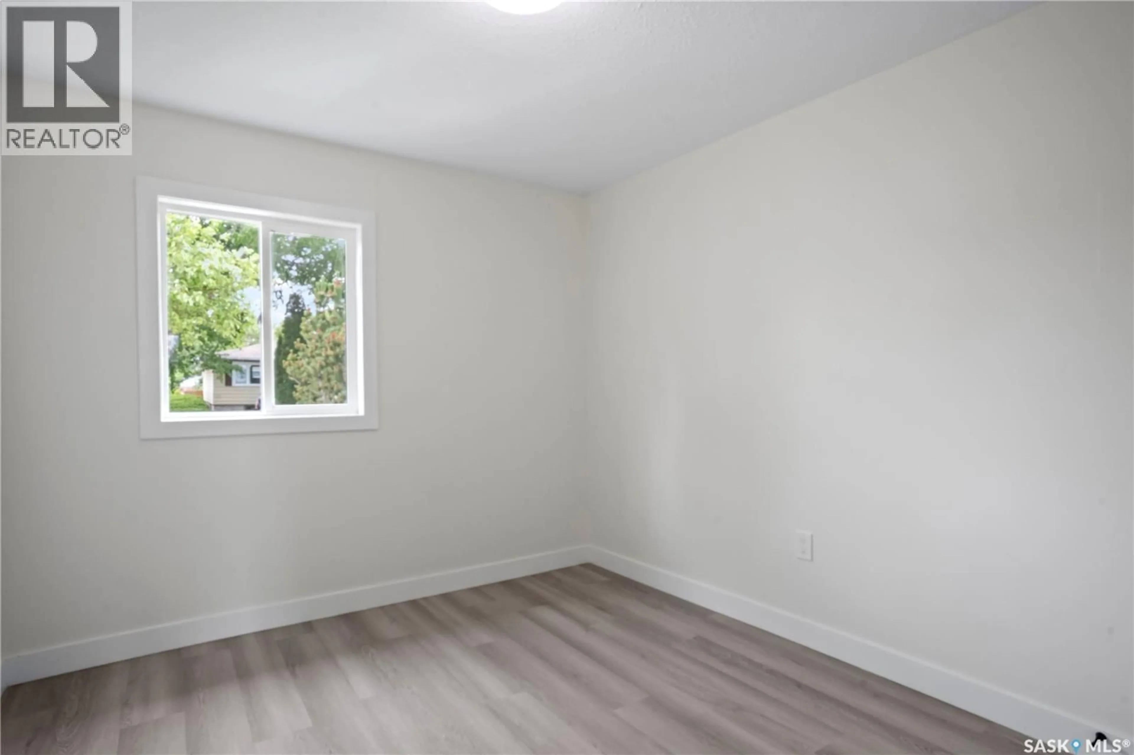 A pic of a room for 2315 FRANCIS STREET, Regina Saskatchewan S4N2P8