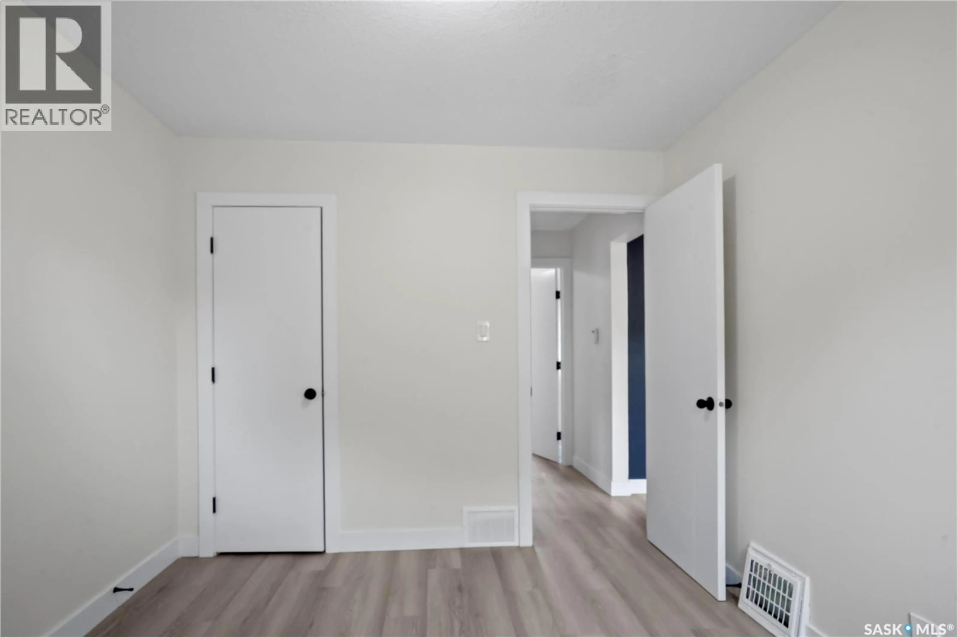 A pic of a room for 2315 FRANCIS STREET, Regina Saskatchewan S4N2P8