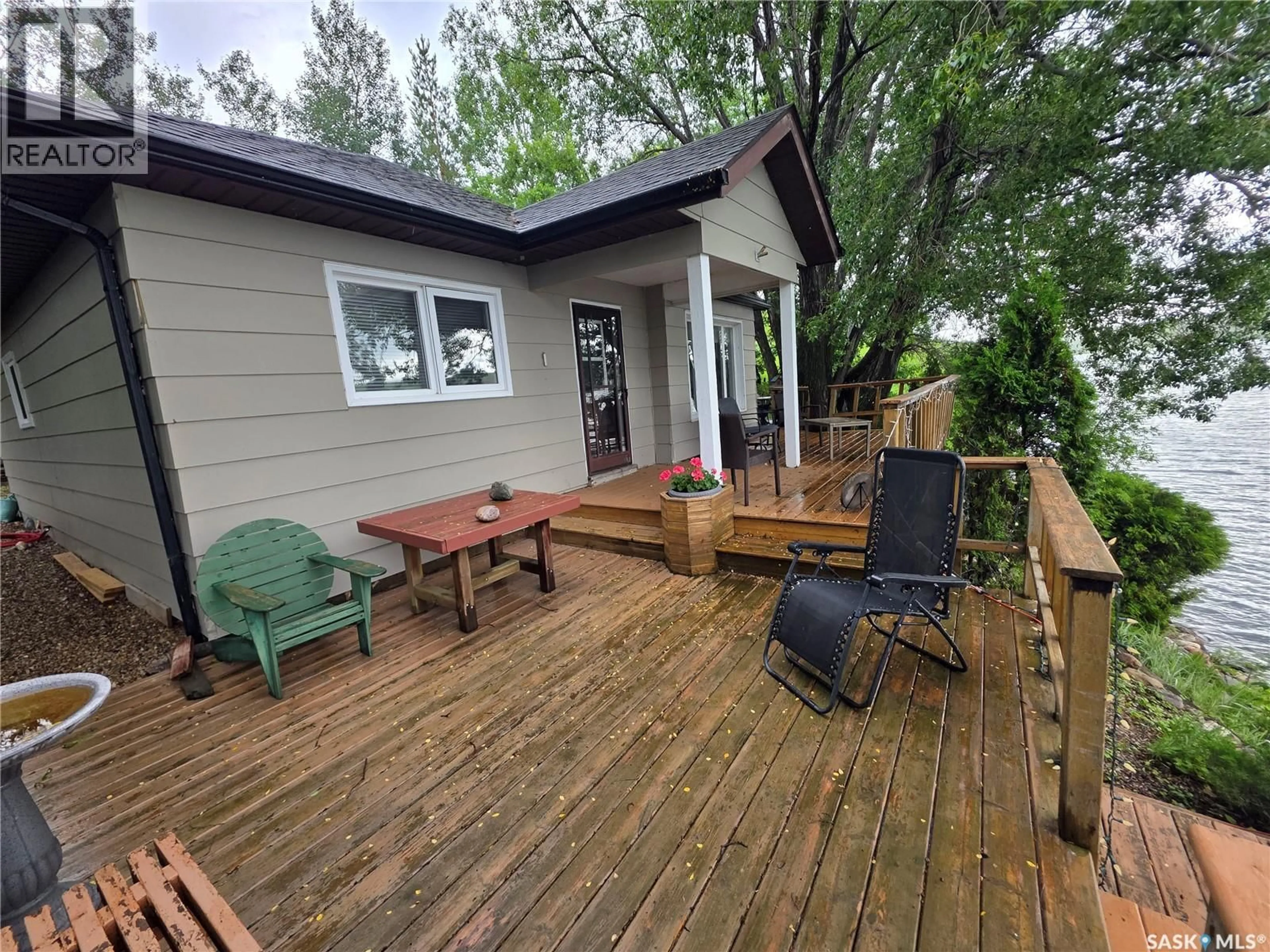 Patio, water/lake/river/ocean view for 119 ELIM DRIVE, Lac Pelletier Saskatchewan S0N2N0
