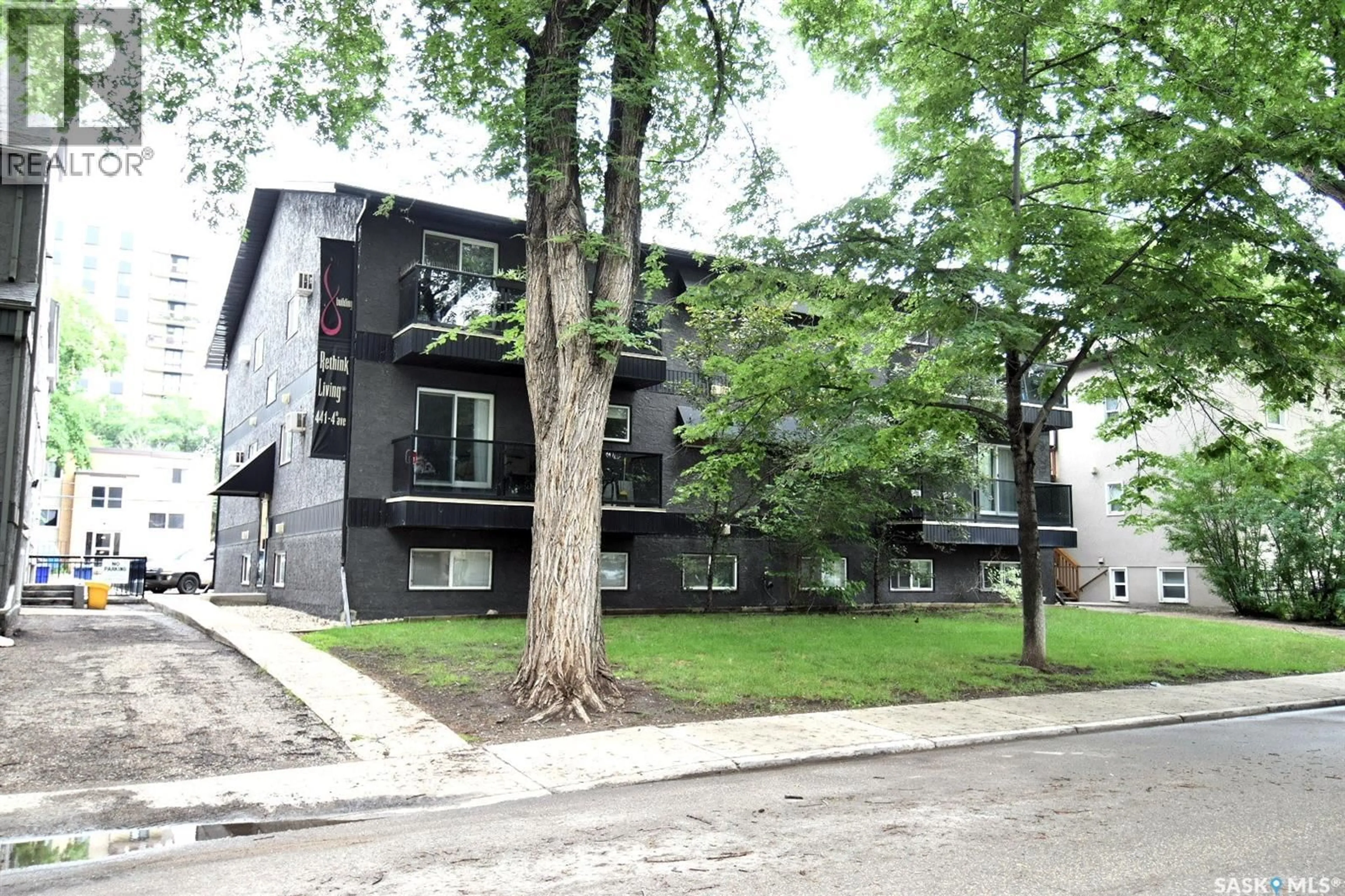 Unknown for 8 441 4TH AVENUE, Saskatoon Saskatchewan S7K2M4