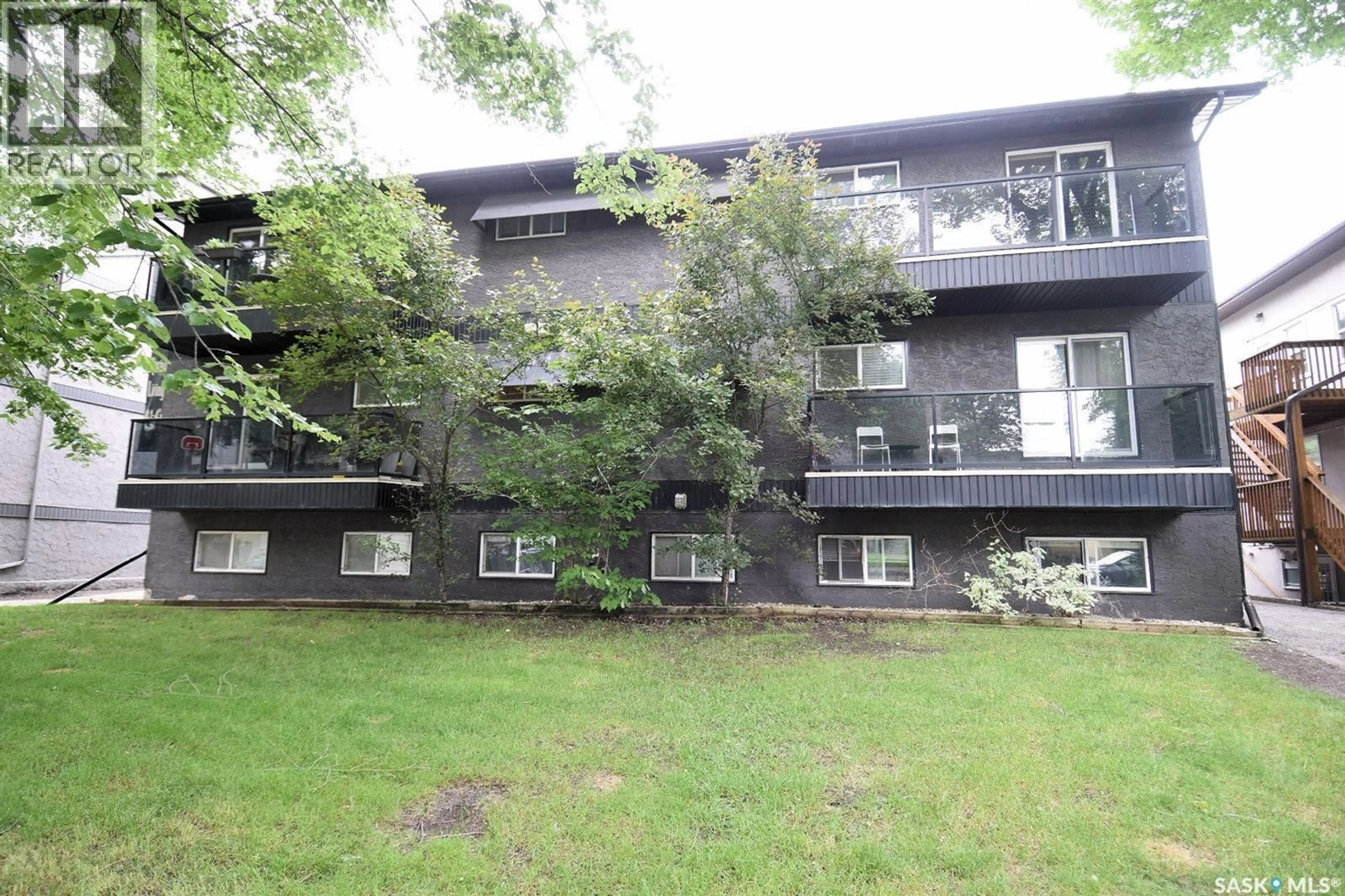 Unknown for 8 441 4TH AVENUE, Saskatoon Saskatchewan S7K2M4