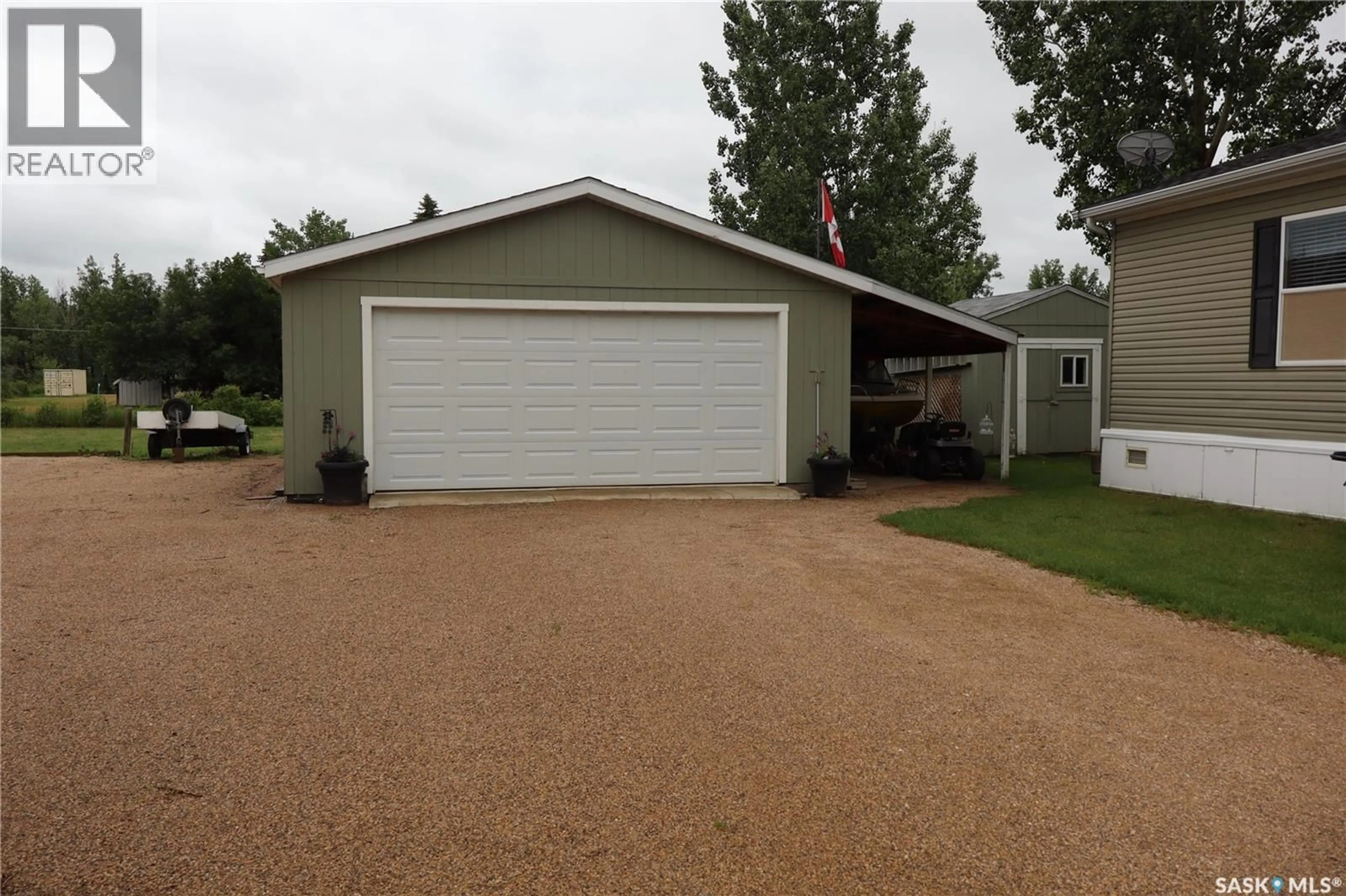 Indoor garage for 60 PELICAN STREET, Wood River Rm No. 74 Saskatchewan S0H2K0