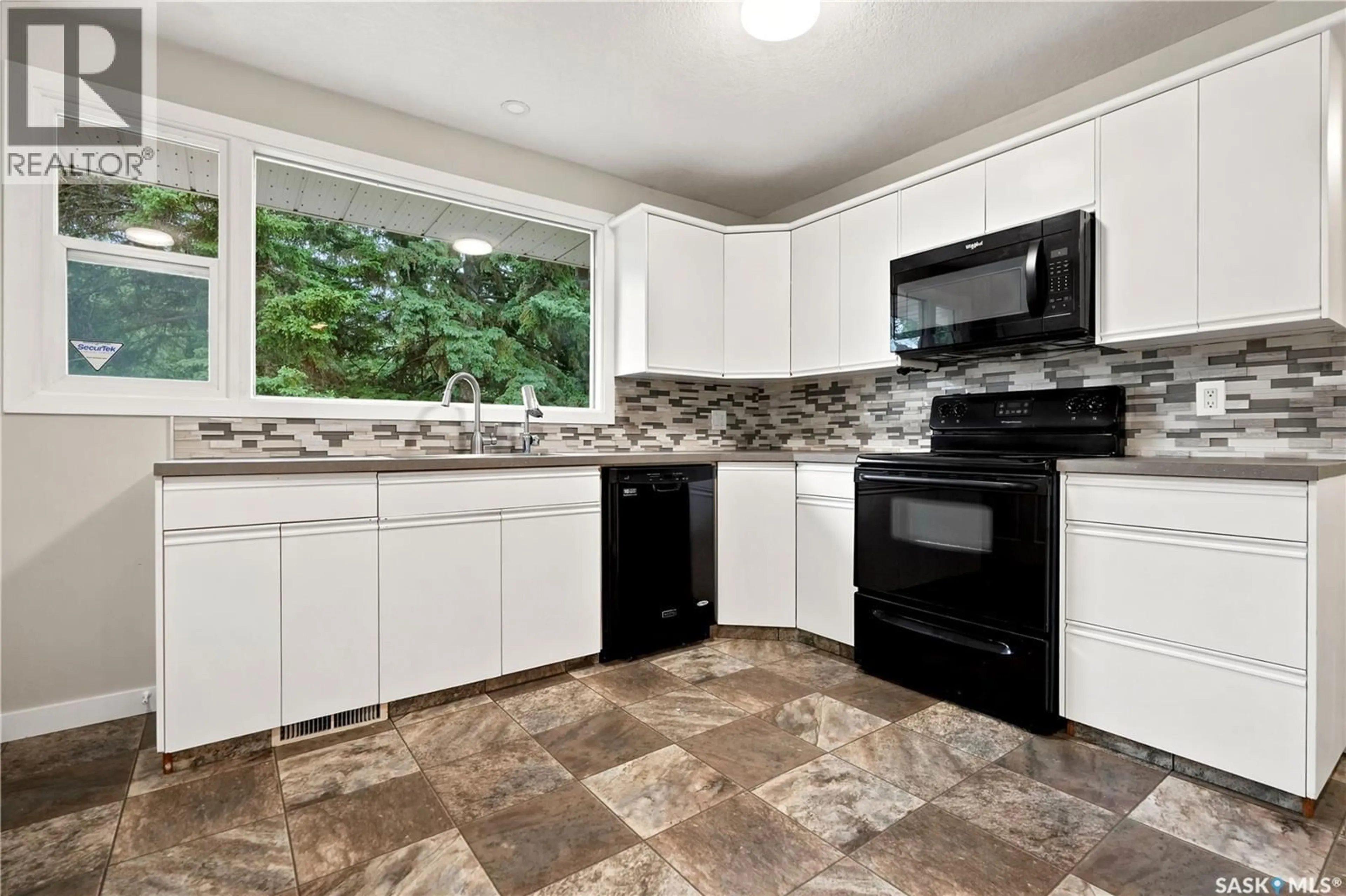 Standard kitchen, ceramic/tile floor for 110 MCCANNEL STREET, Regina Saskatchewan S4R3V1