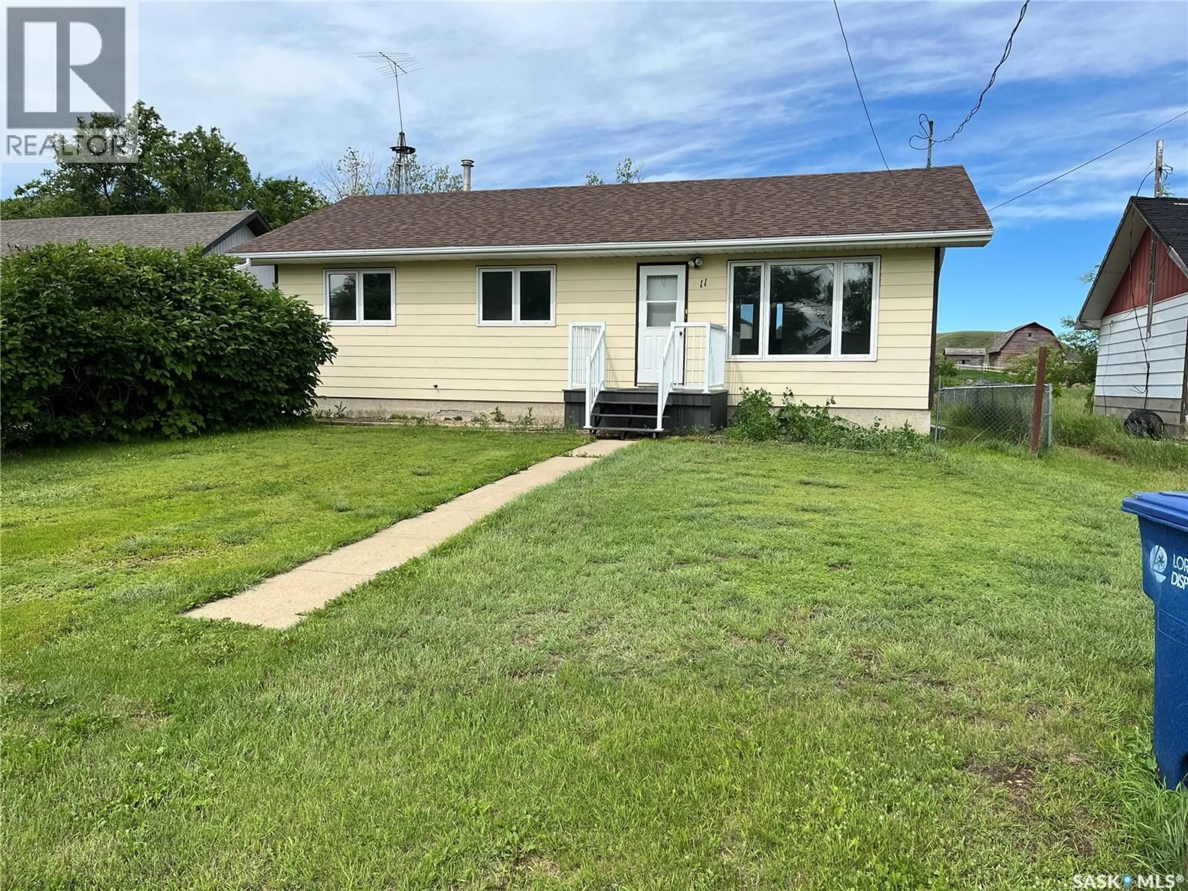 A pic from outside/outdoor area/front of a property/back of a property/a pic from drone, street for 11 A AVENUE, Willow Bunch Saskatchewan S0H4K0