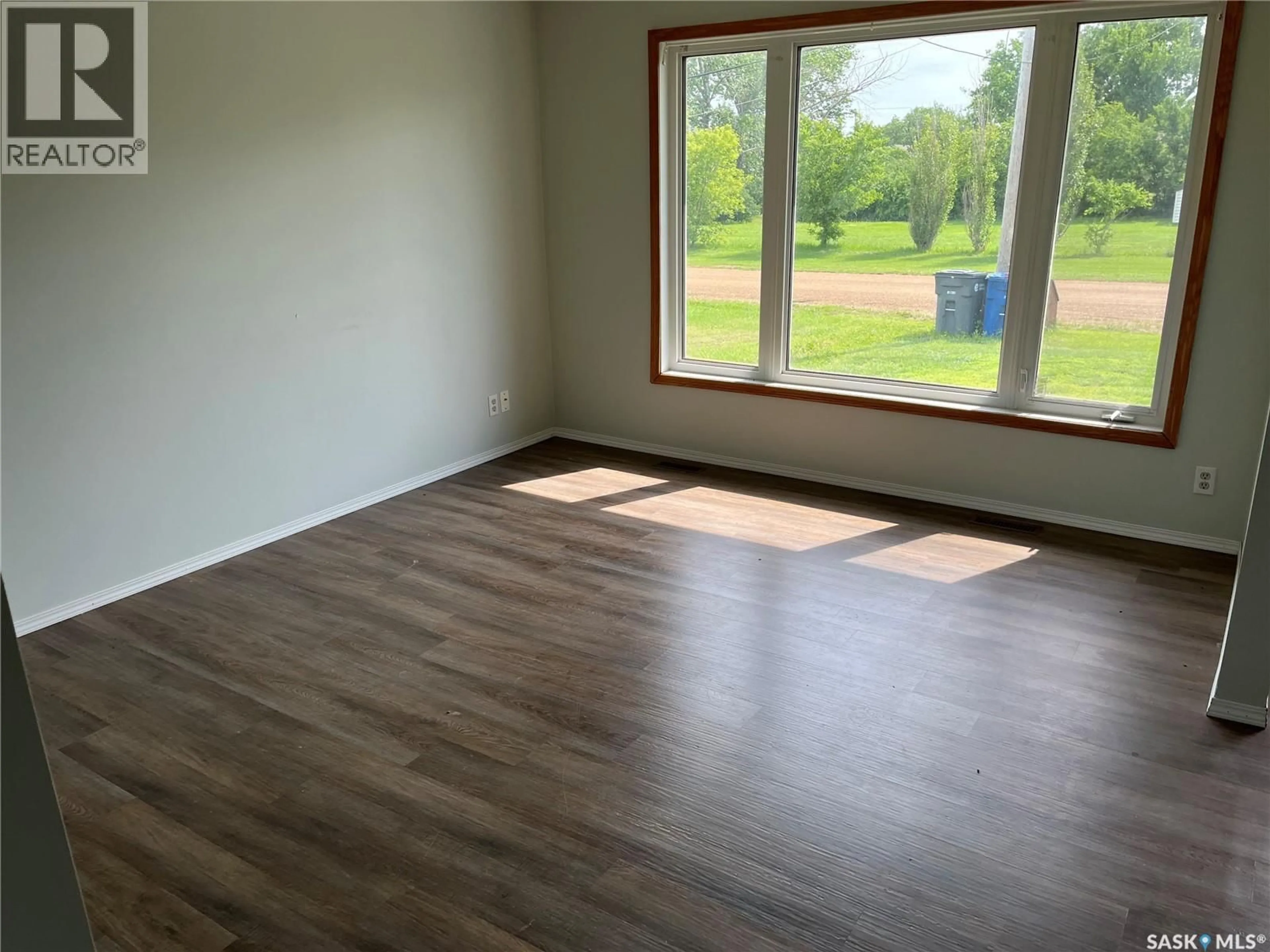 A pic of a room for 11 A AVENUE, Willow Bunch Saskatchewan S0H4K0