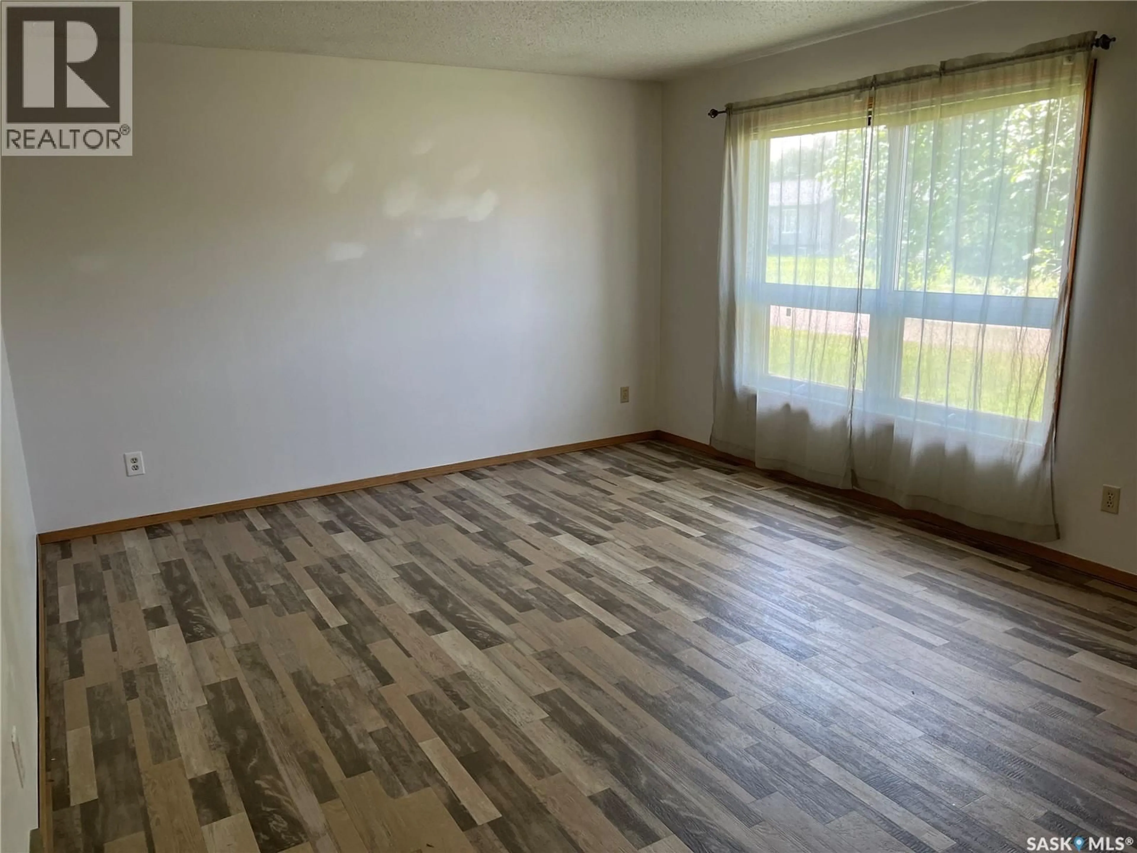 A pic of a room for E - 3 2ND STREET, Willow Bunch Saskatchewan S0H4K0