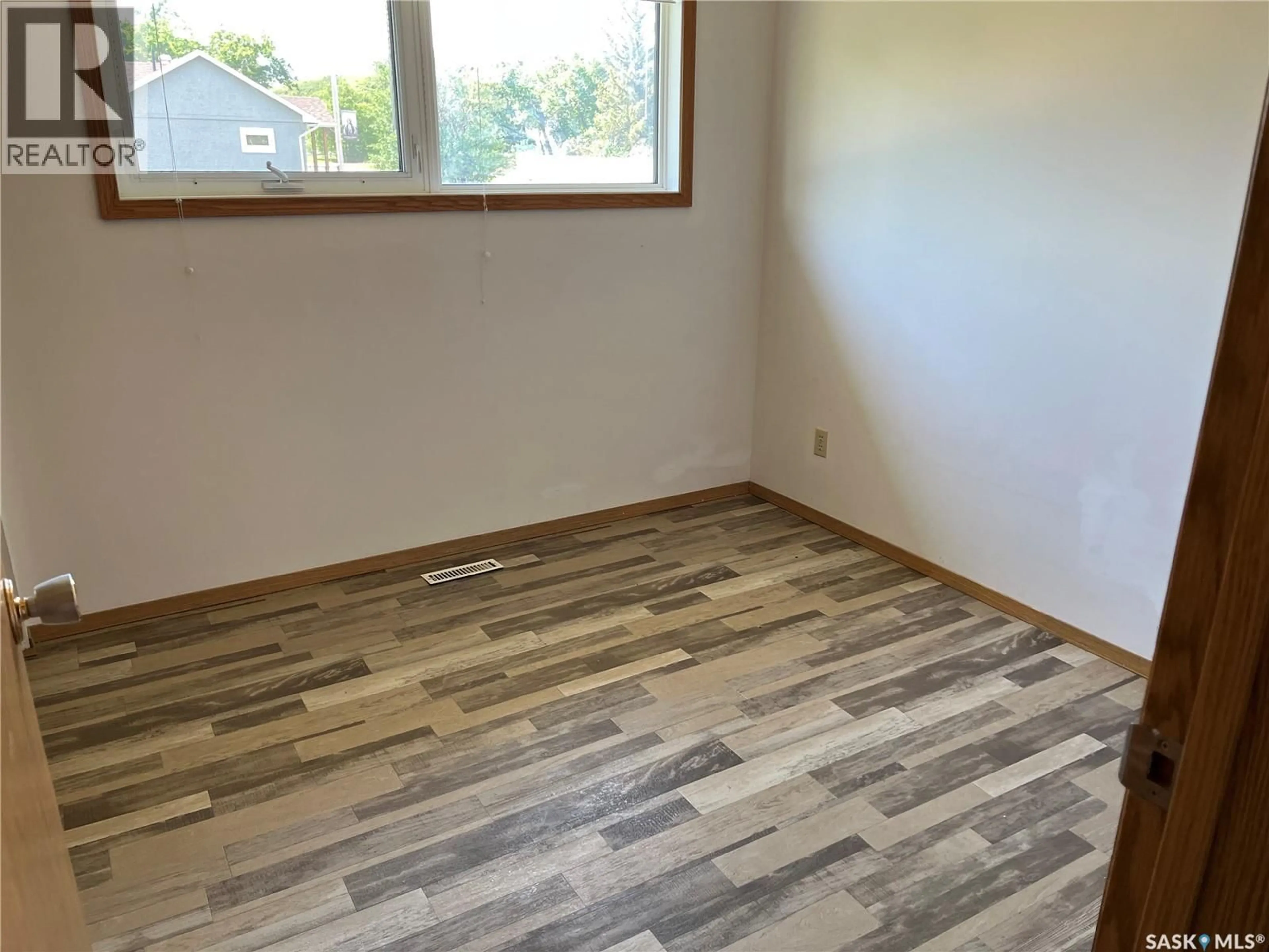 A pic of a room for E - 3 2ND STREET, Willow Bunch Saskatchewan S0H4K0