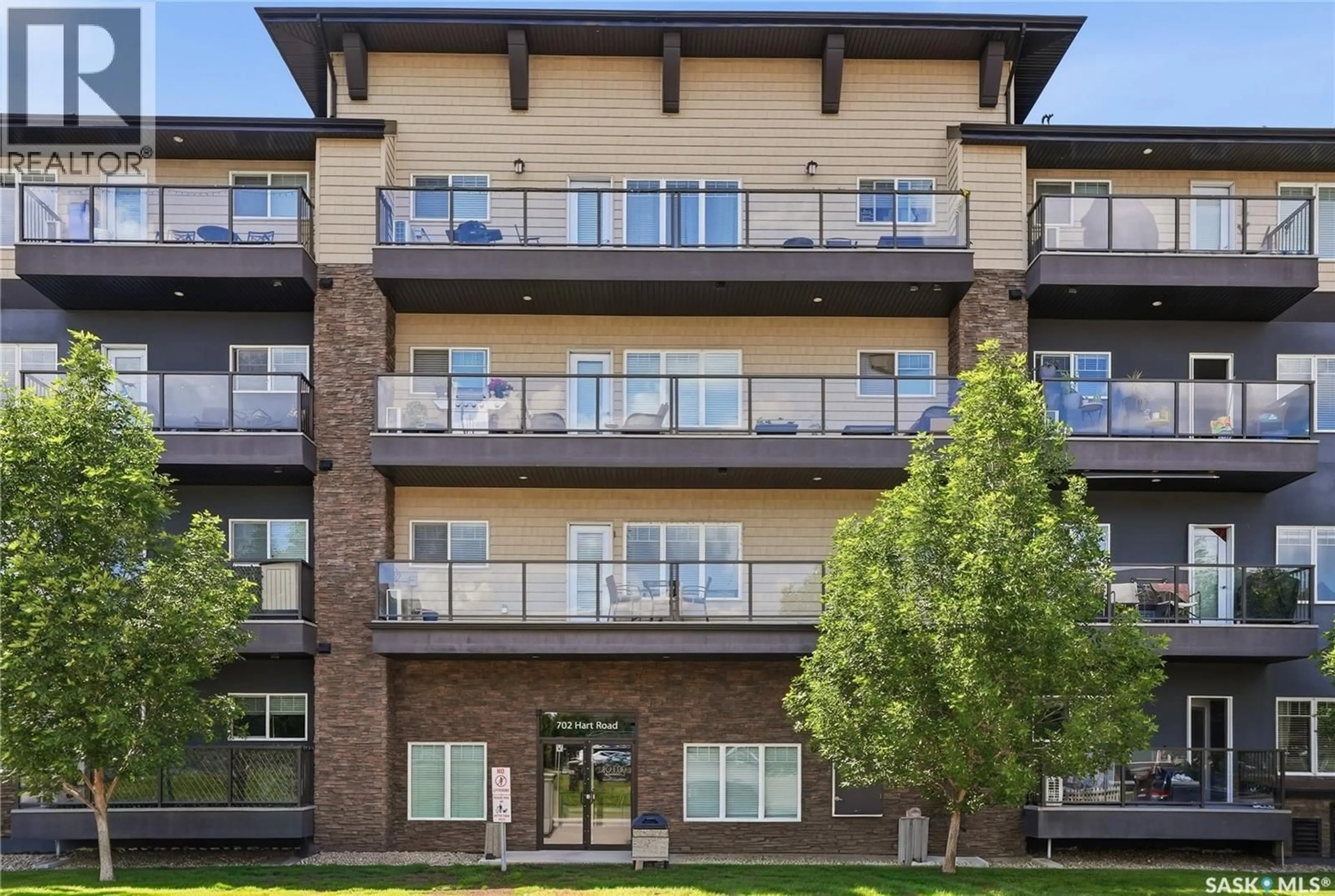 Unknown for 203 - 702 HART ROAD, Saskatoon Saskatchewan S7M4P4