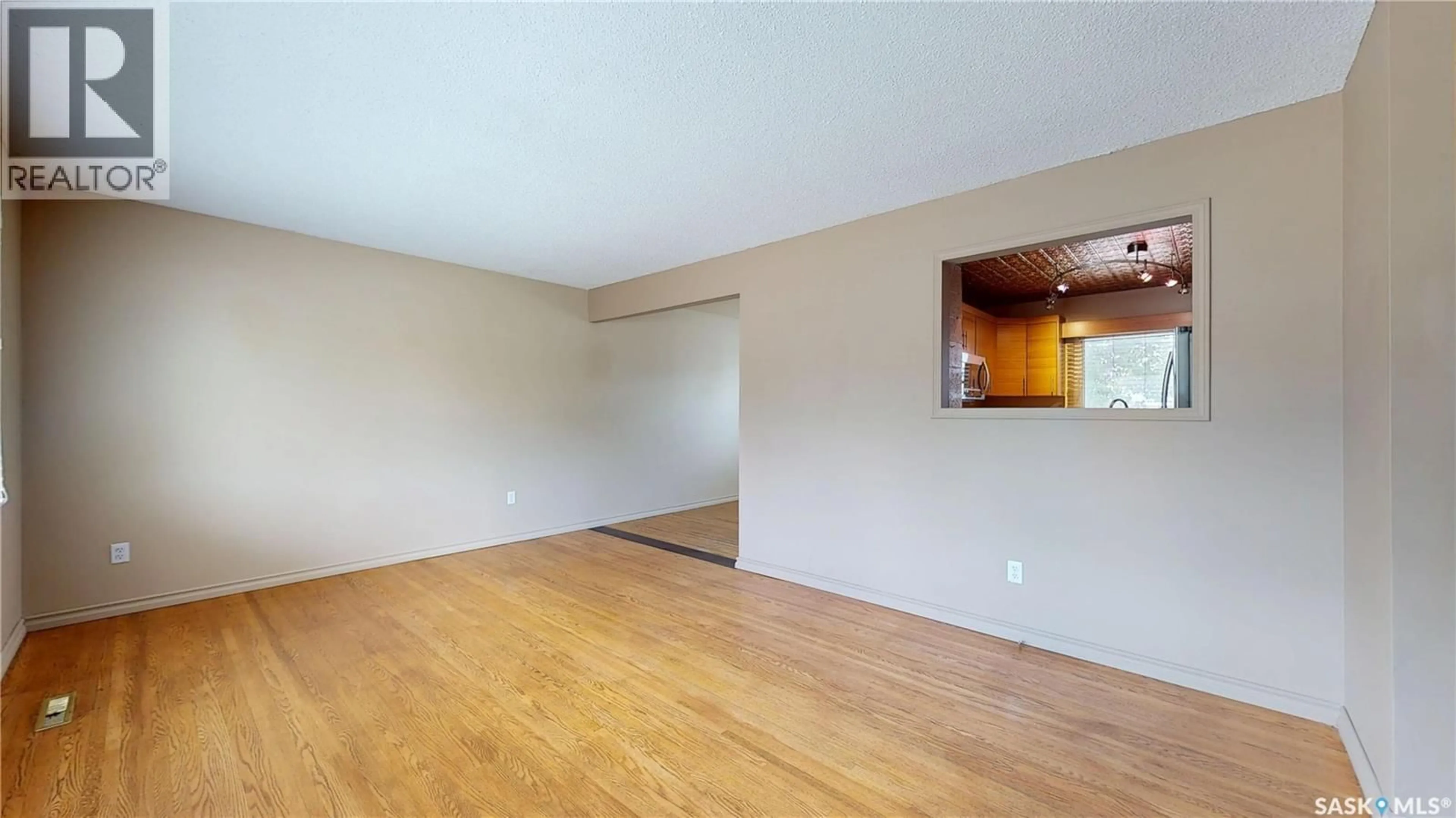 A pic of a room for 2604 EDWARD STREET, Regina Saskatchewan S4S0M8
