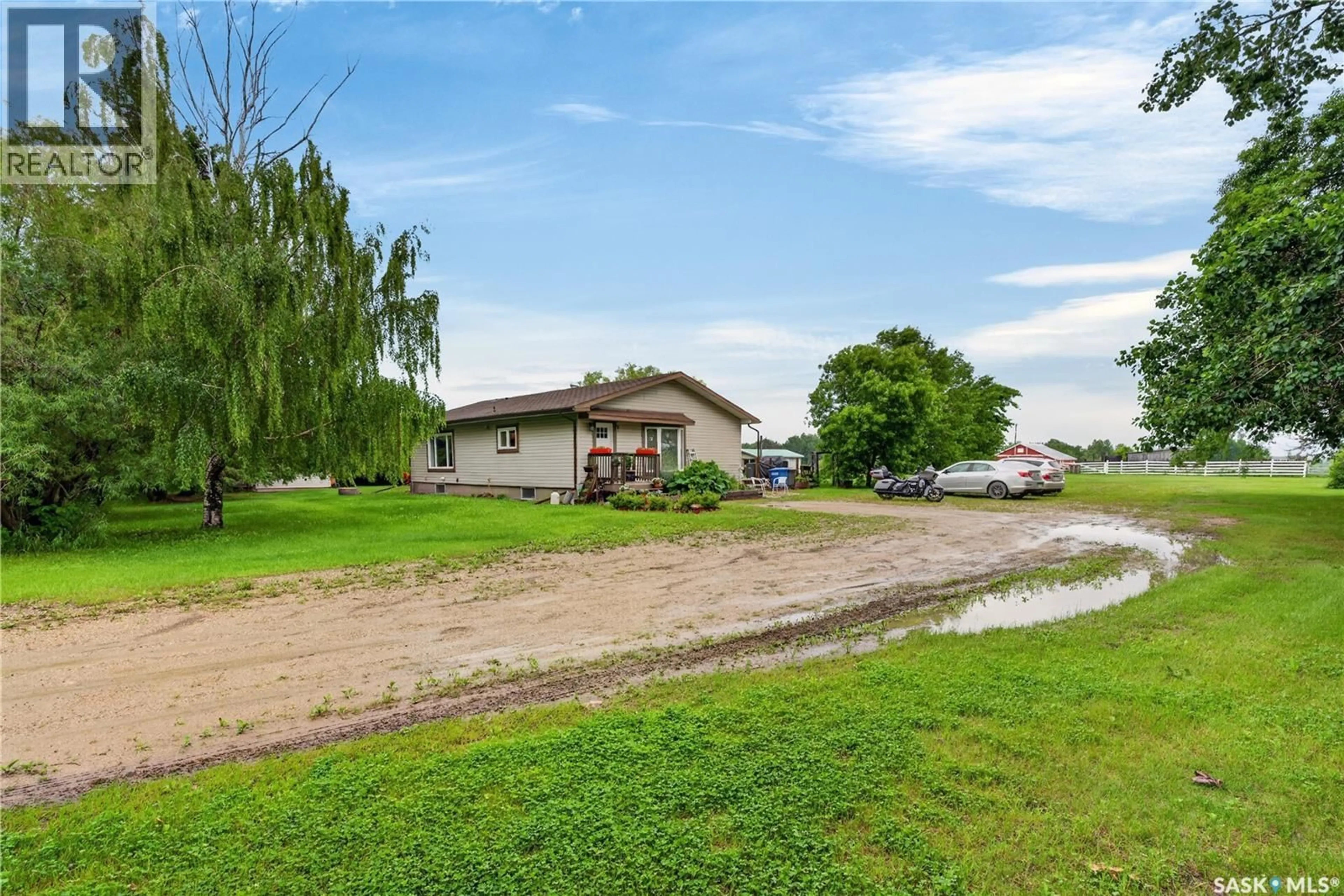 A pic from outside/outdoor area/front of a property/back of a property/a pic from drone, unknown for 200 101ST STREET, Humboldt Saskatchewan S0K2A0