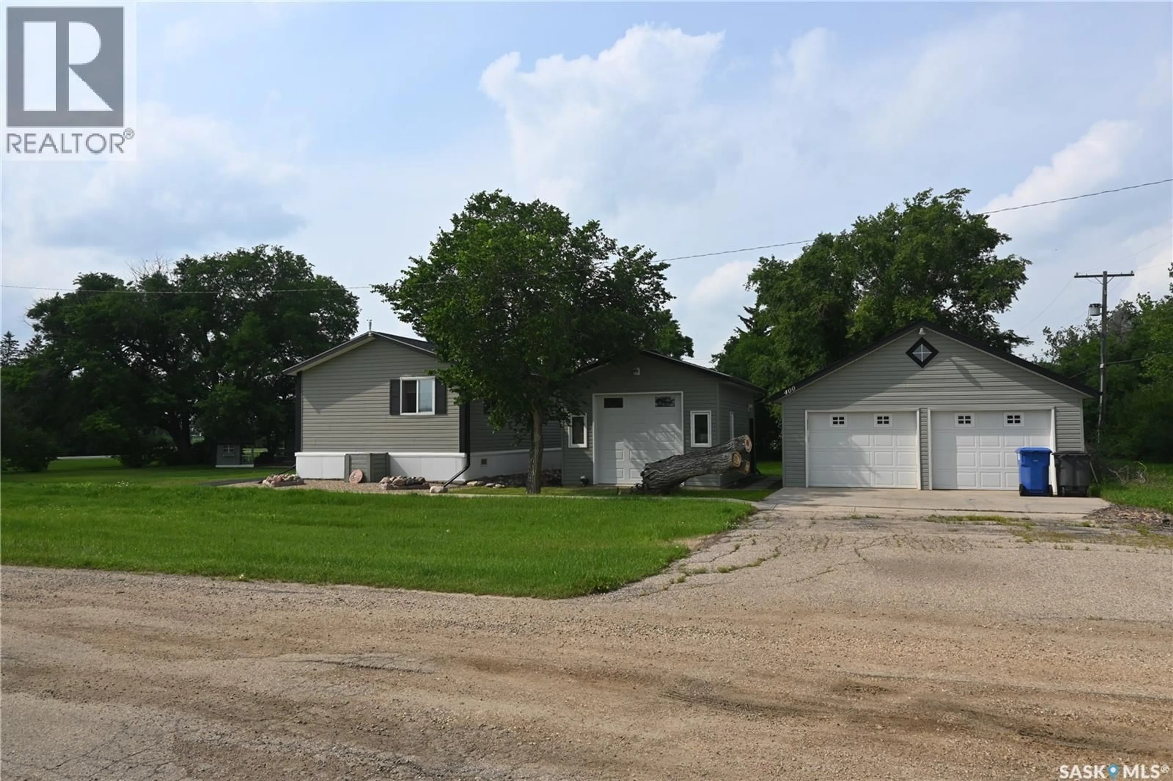 A pic from outside/outdoor area/front of a property/back of a property/a pic from drone, street for 400 MAIN STREET, Lang Saskatchewan S0G2W0