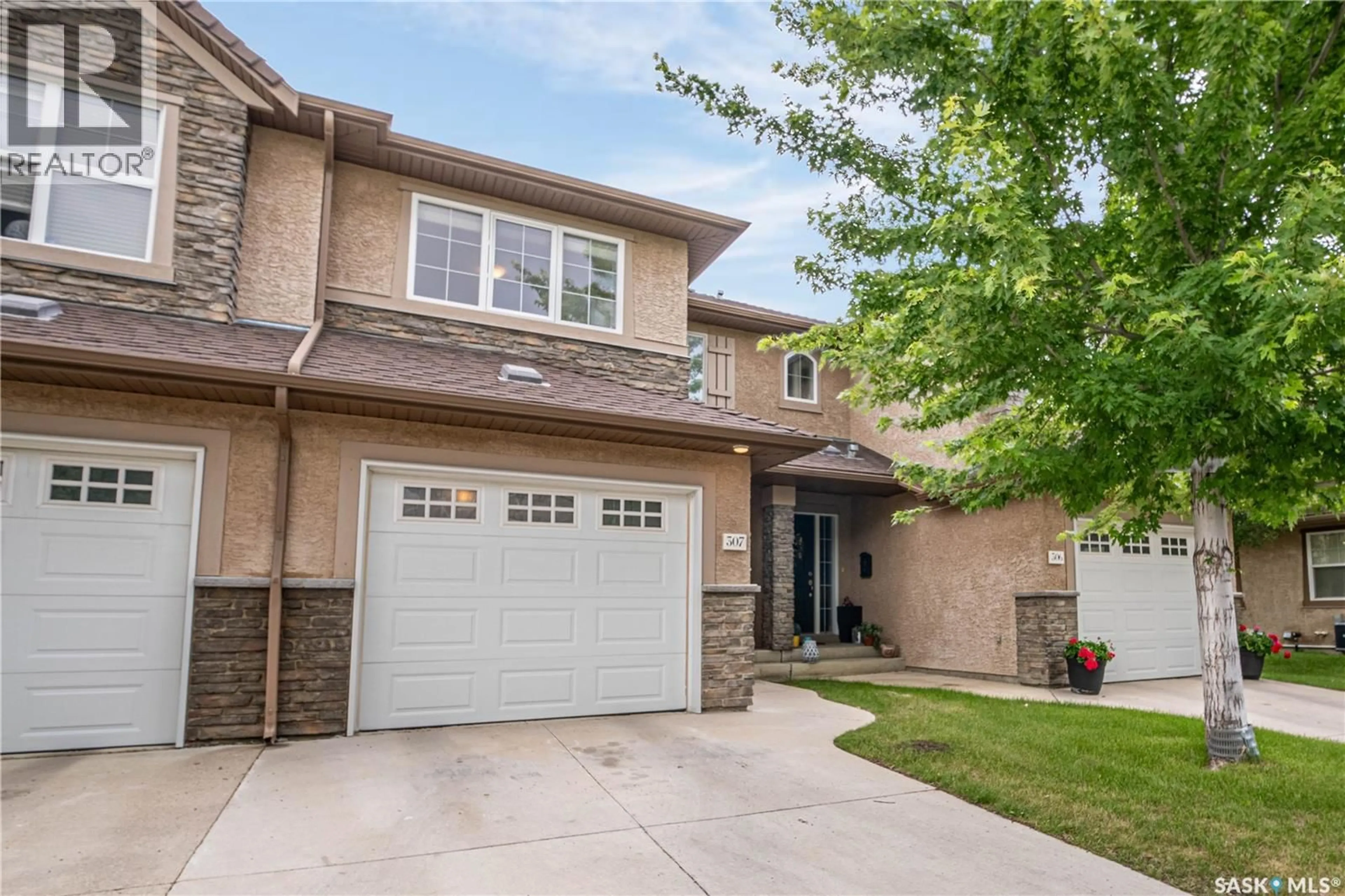 Home with brick exterior material, street for 307 - 710 GORDON ROAD, Saskatoon Saskatchewan S7T0J5