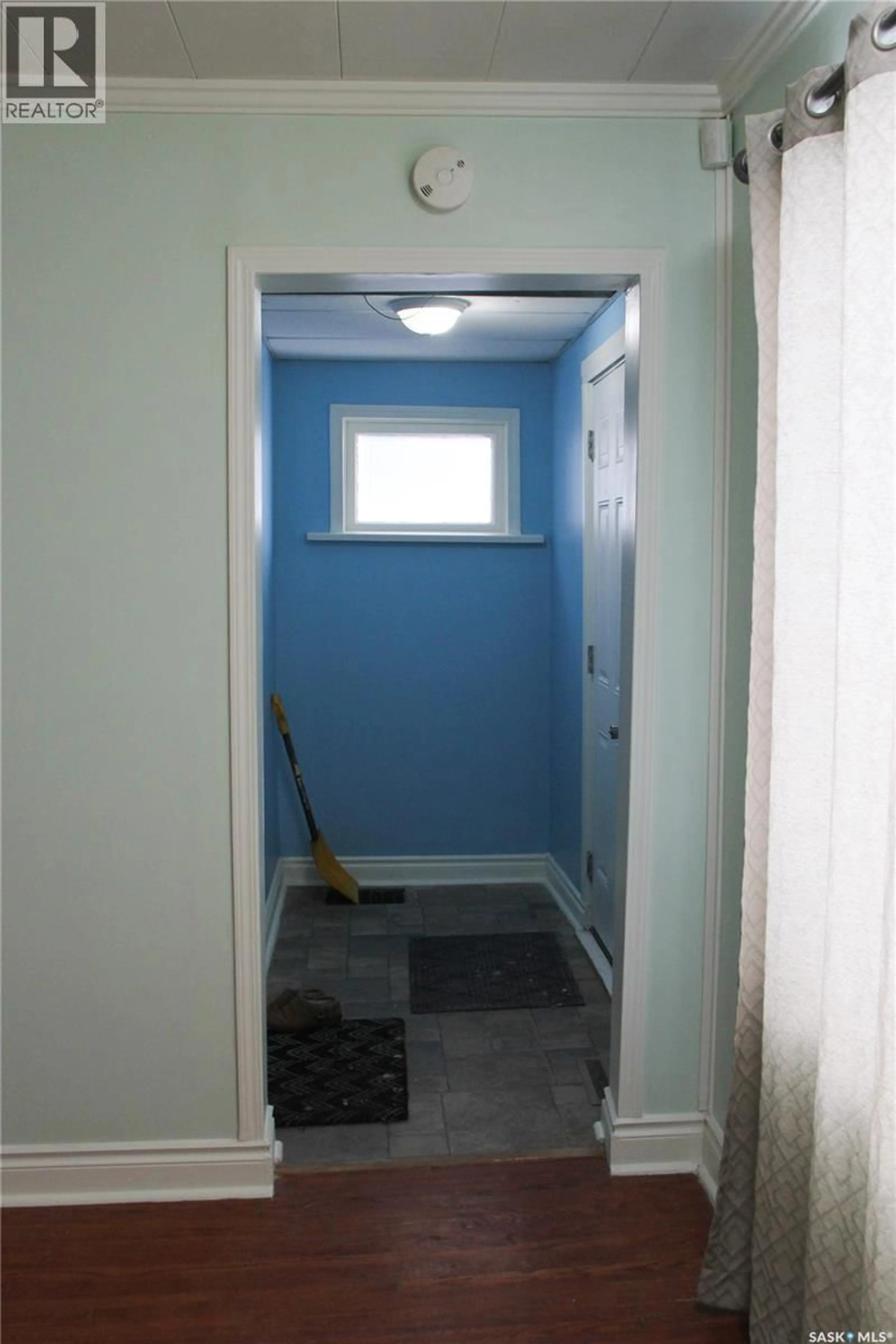 Unknown for 3007 DEWDNEY AVENUE, Regina Saskatchewan S4T0Y3