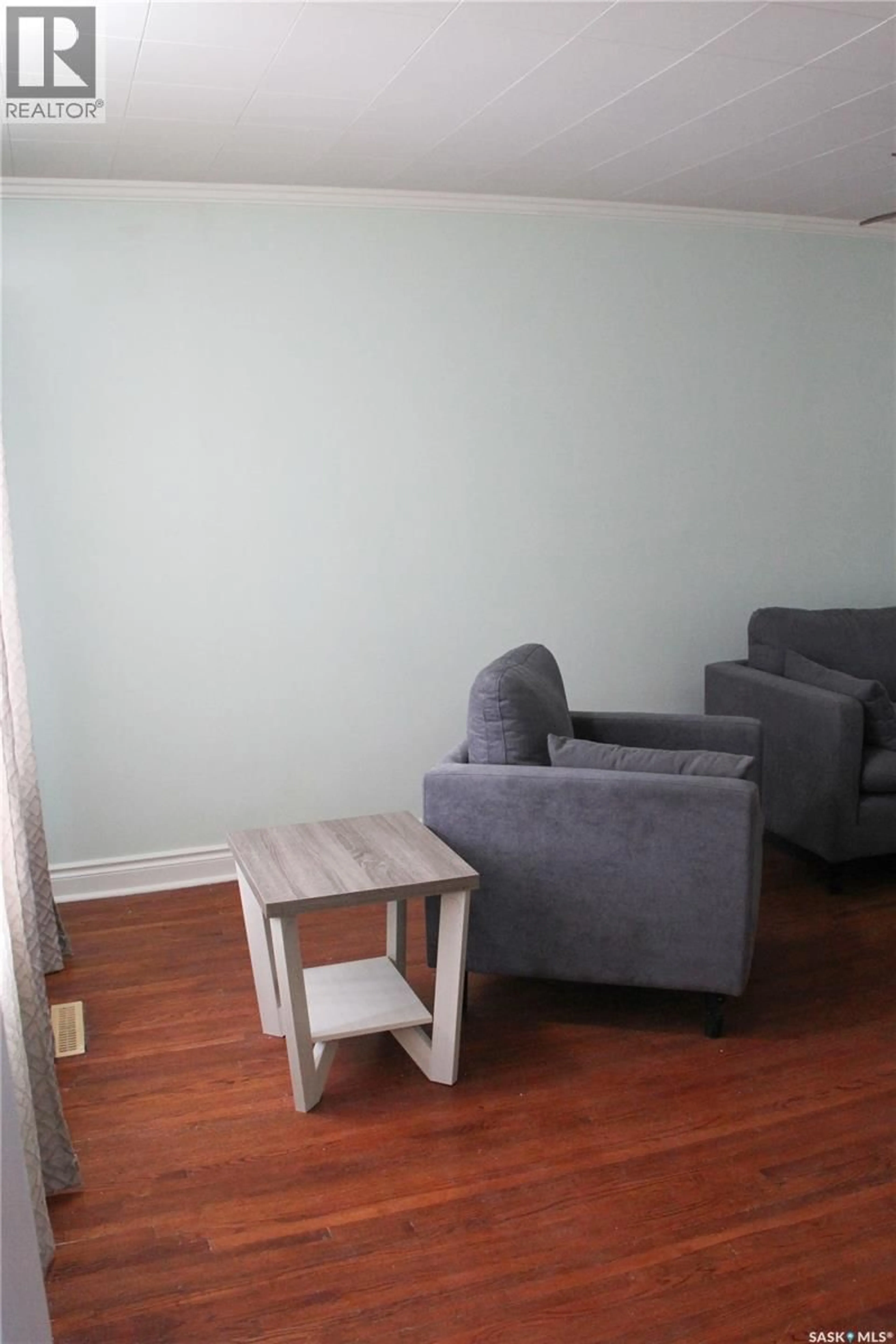 A pic of a room for 3007 DEWDNEY AVENUE, Regina Saskatchewan S4T0Y3