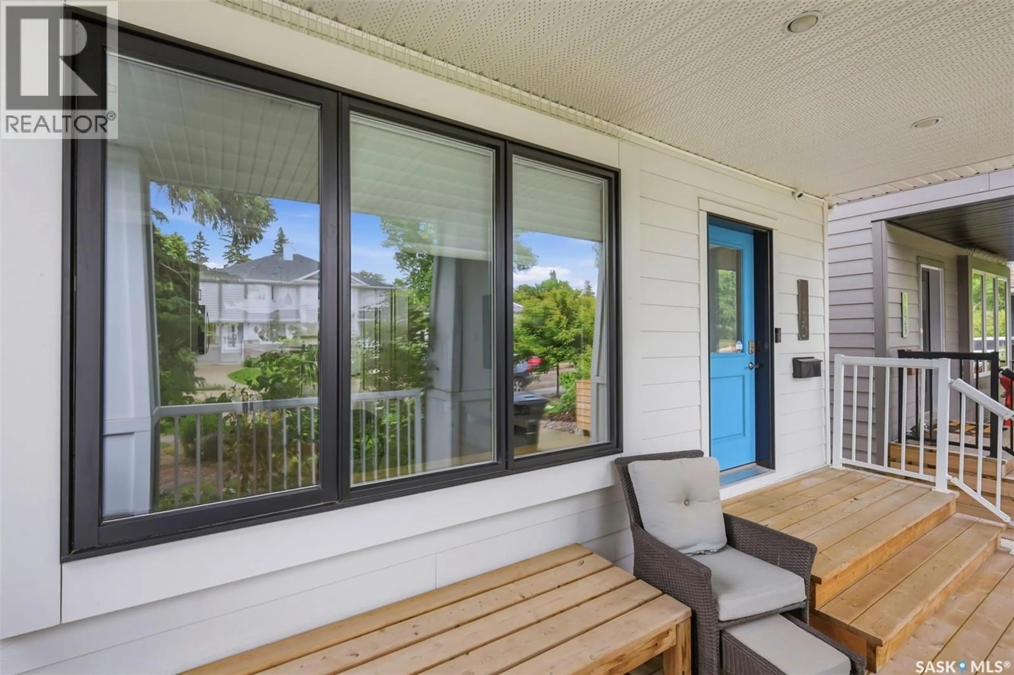 Patio, unknown for 1130 11TH STREET, Saskatoon Saskatchewan S7H0G2
