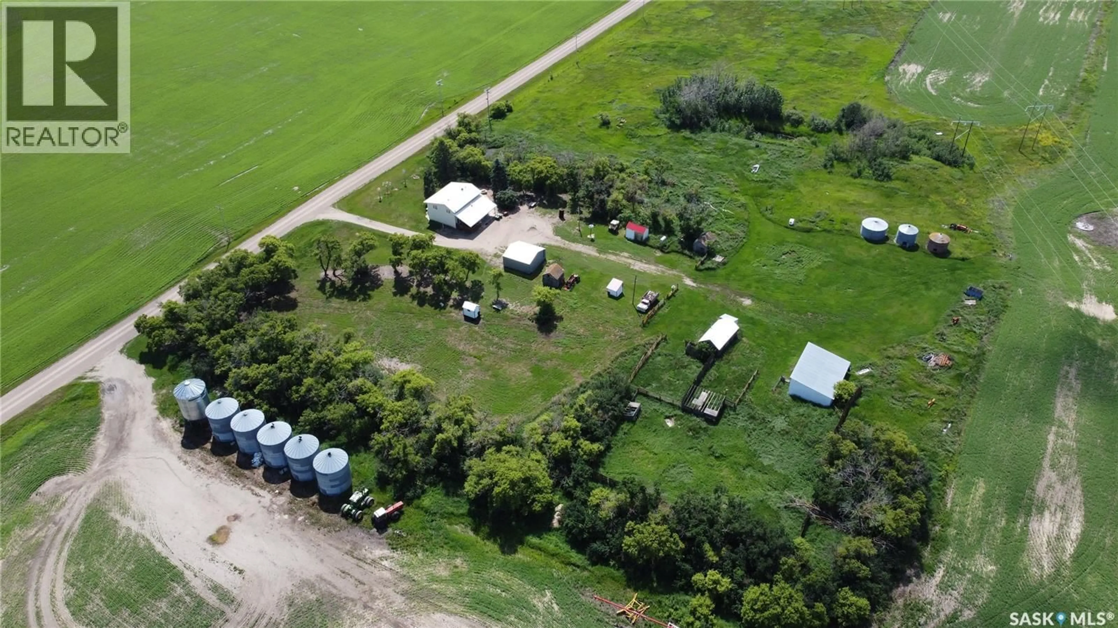A pic from outside/outdoor area/front of a property/back of a property/a pic from drone, street for SPENCE ACREAGE, Loreburn Rm No. 254 Saskatchewan S0H1Y0