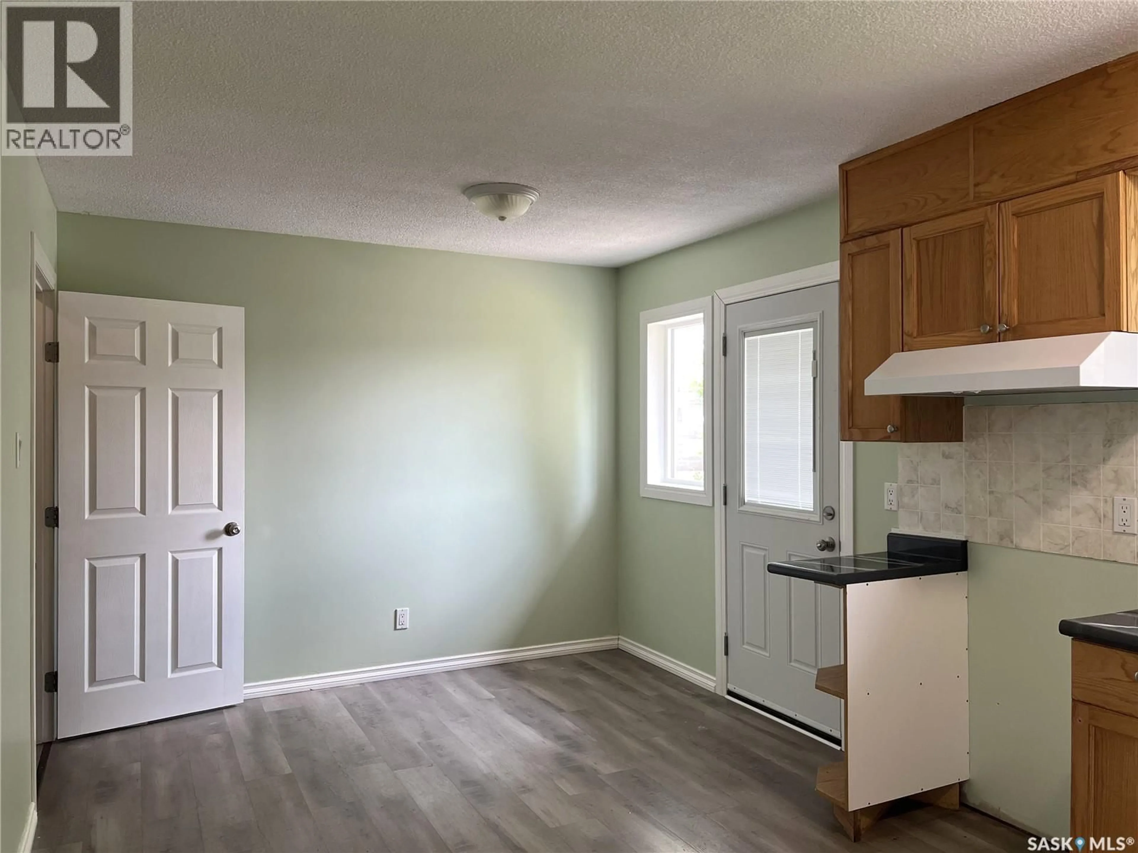 A pic of a room for 413 5TH STREET, Meadow Lake Saskatchewan S9X1A9