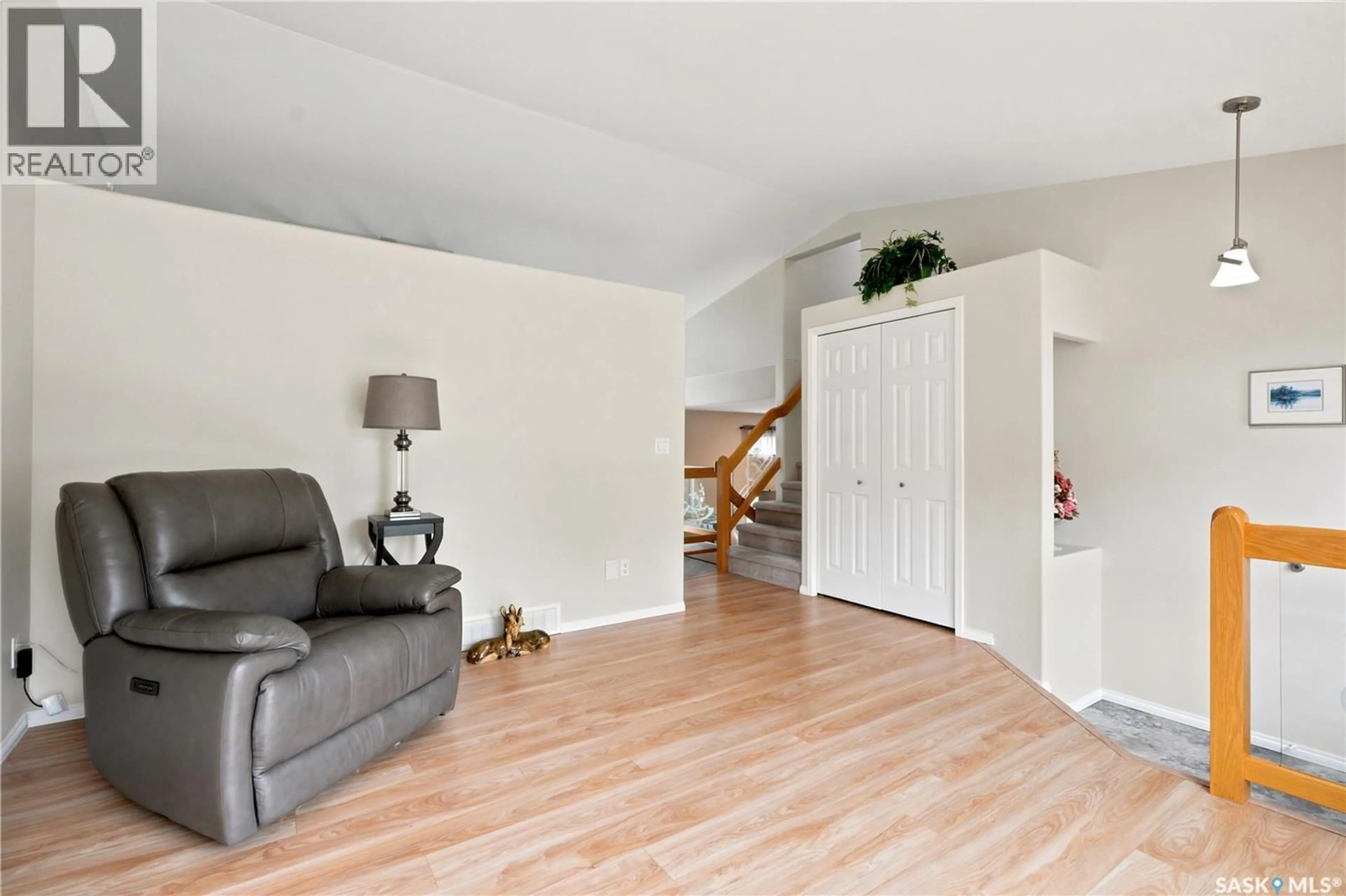 Unknown for 526 MCWILLIE AVENUE, Saskatoon Saskatchewan S7S1B6