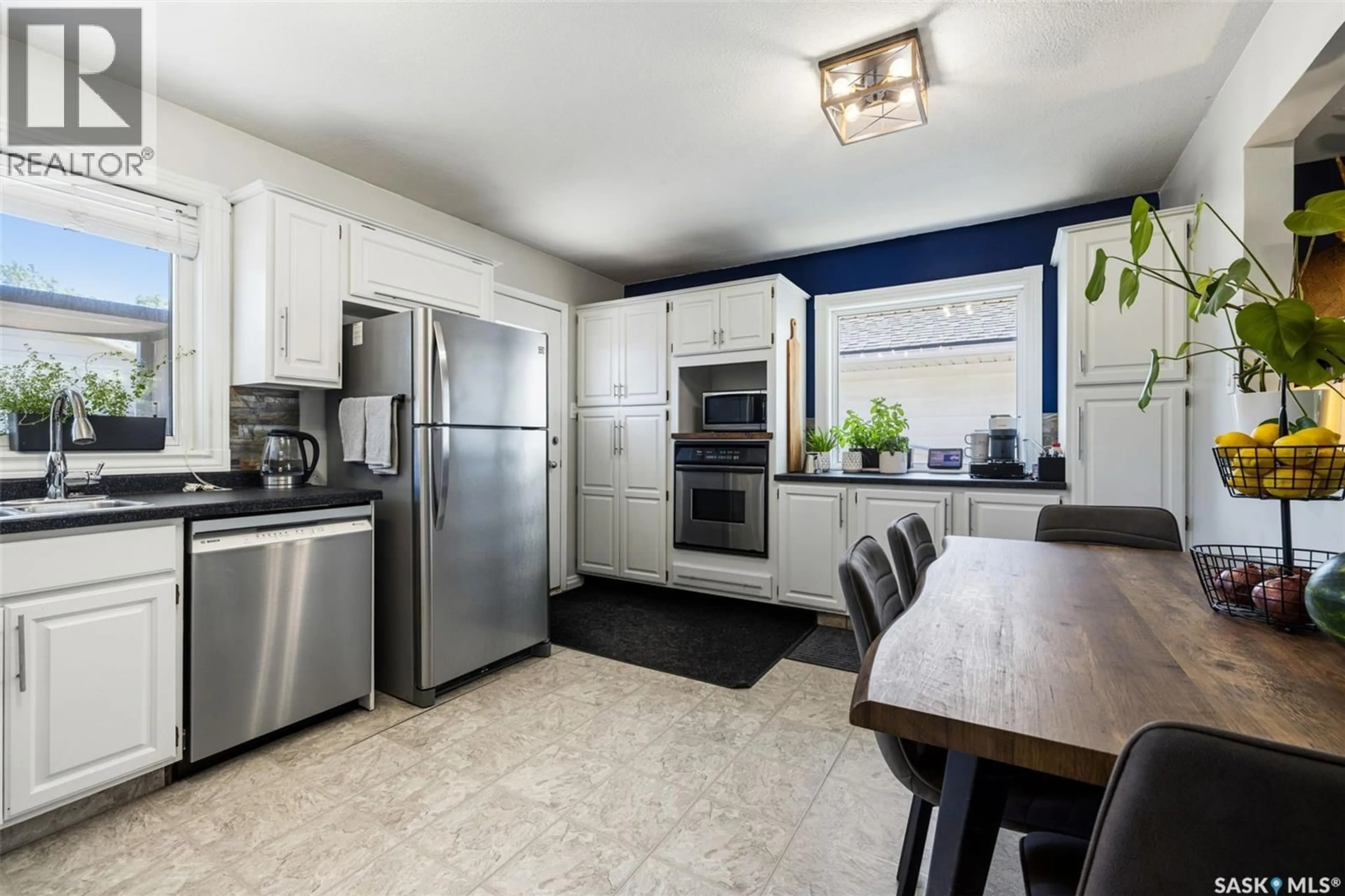 Open concept kitchen, ceramic/tile floor for 261 CORNWALL STREET, Regina Saskatchewan S4R2G5