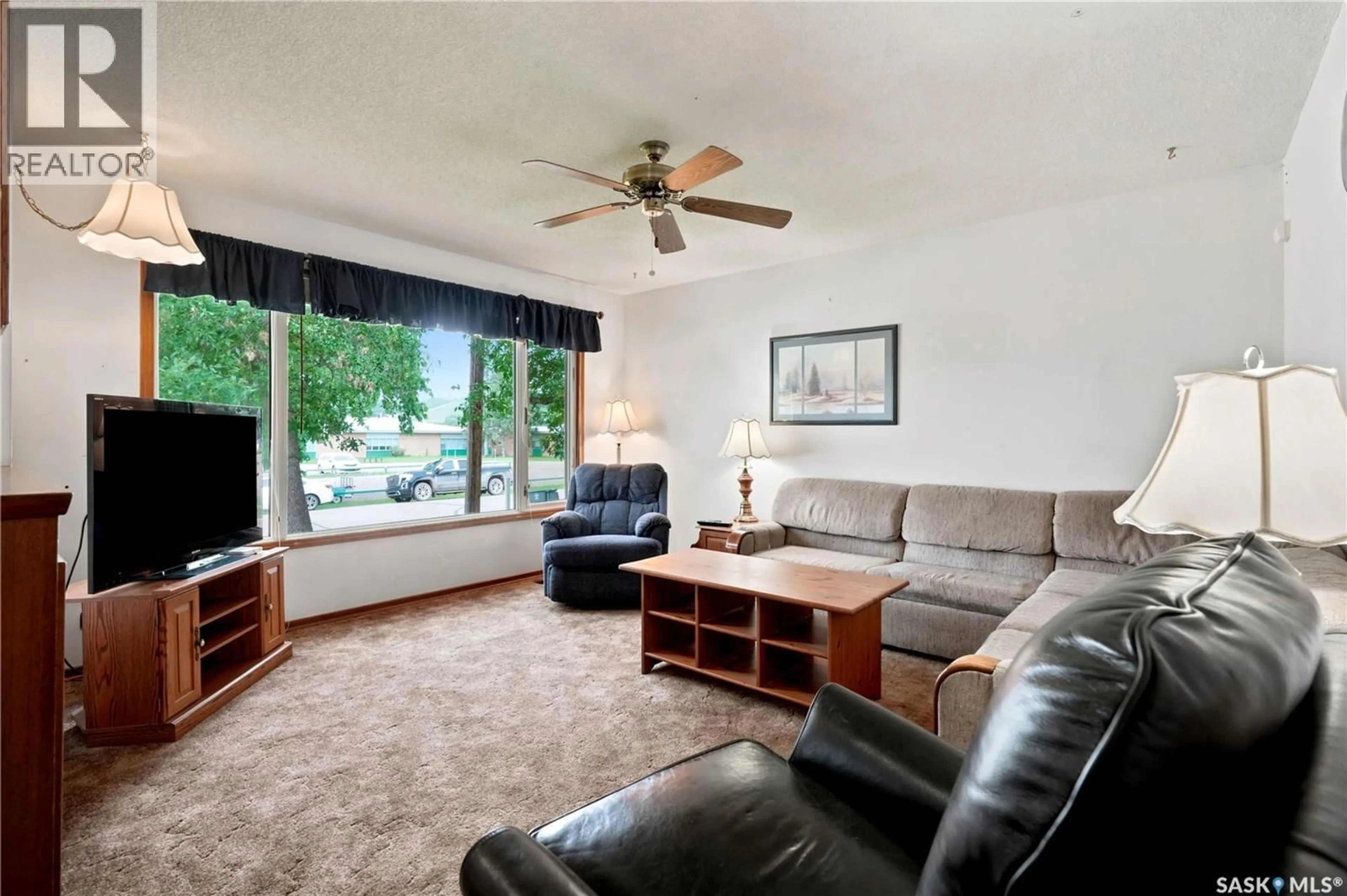 Living room with furniture, unknown for 335 BROAD STREET, Lumsden Saskatchewan S0G3C0