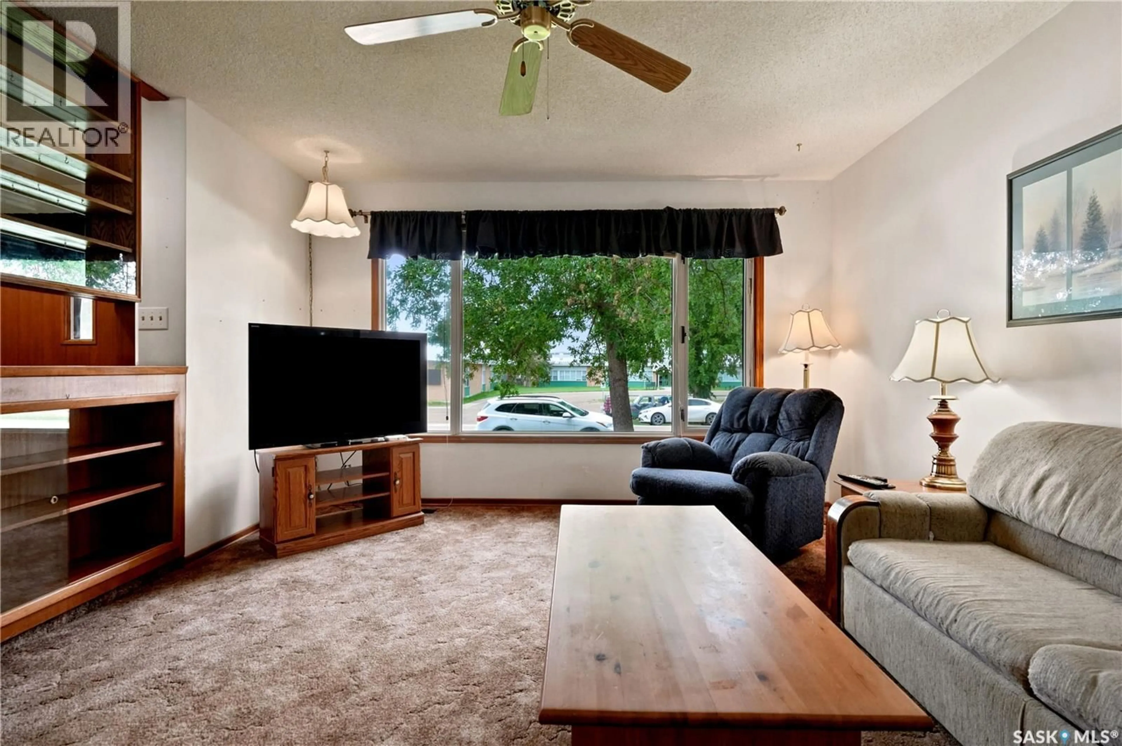 Living room with furniture, unknown for 335 BROAD STREET, Lumsden Saskatchewan S0G3C0