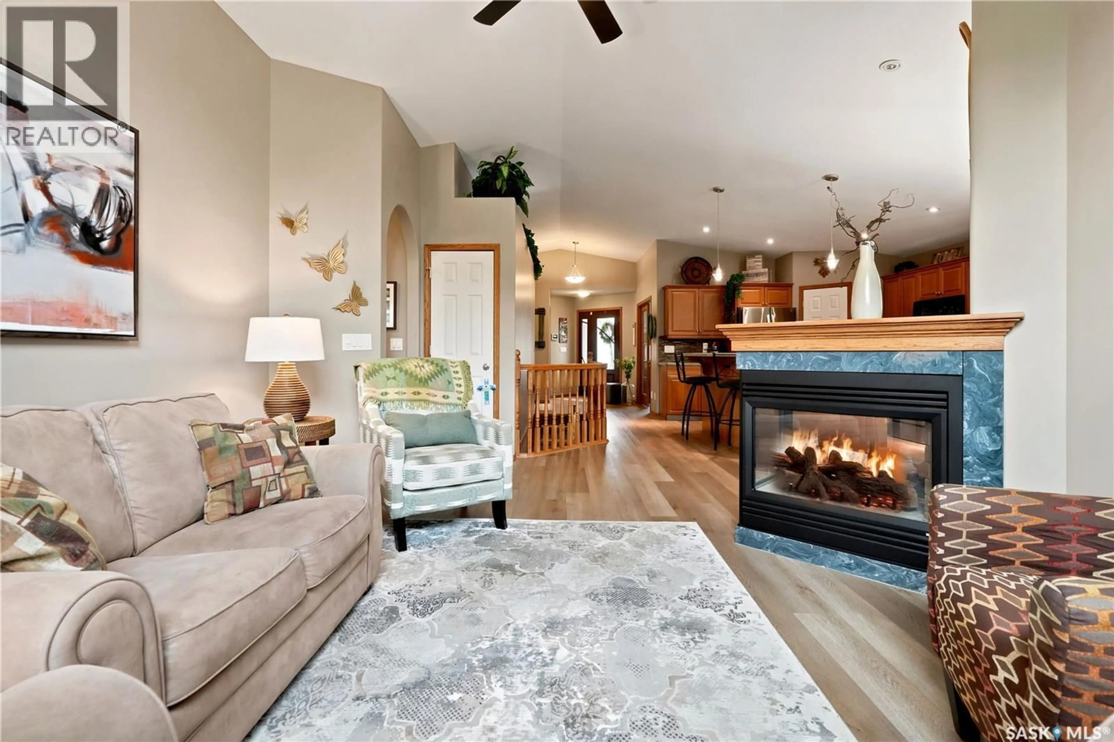 Living room with furniture, unknown for 3039 CRANBOURN CRESCENT, Regina Saskatchewan S4V3B3