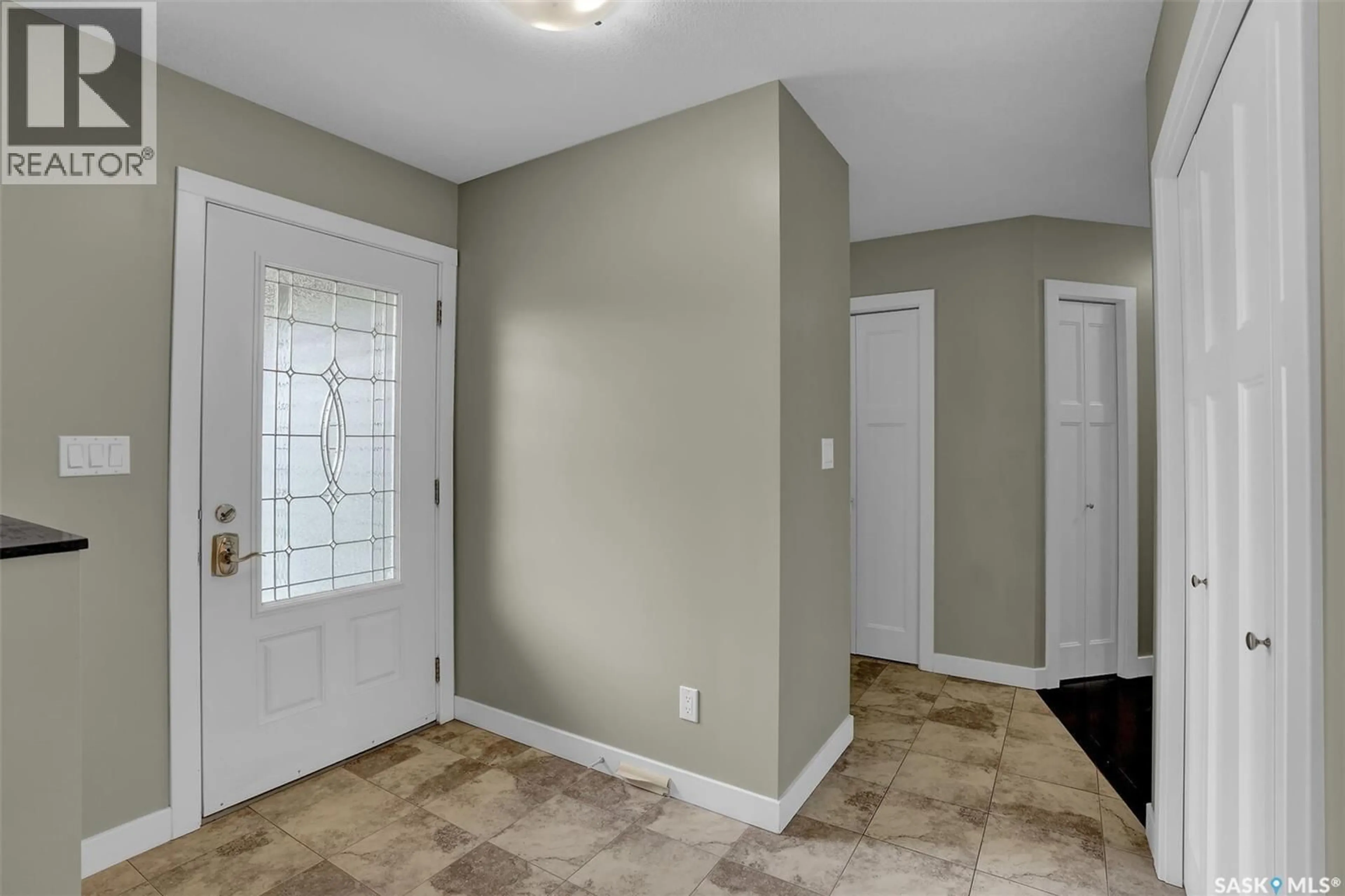 Indoor entryway for 25 EMERALD HILL DRIVE, White City Saskatchewan S4L0B4
