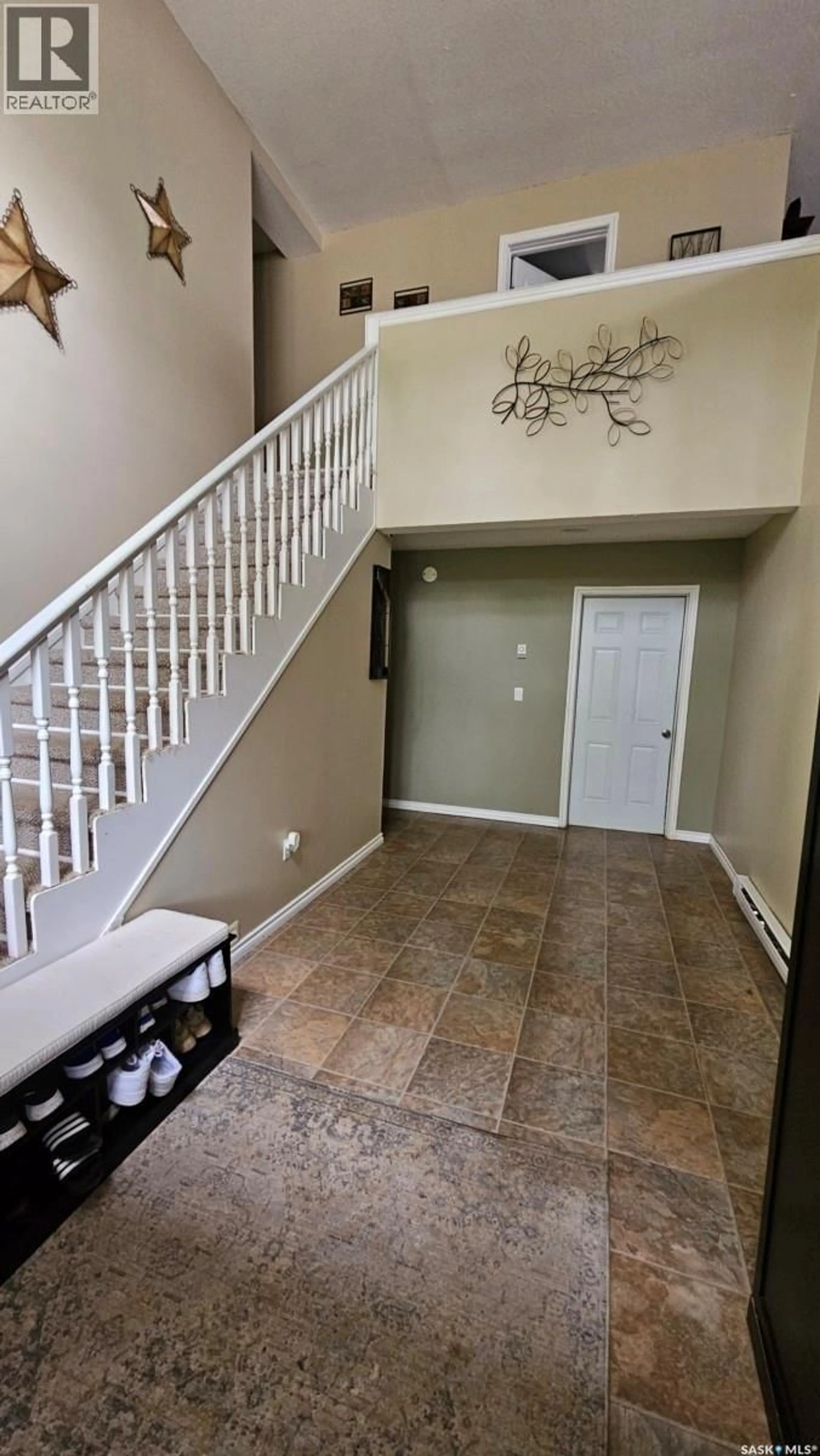 Indoor entryway for 208 WARWICK STREET, Neville Saskatchewan S0N1T0