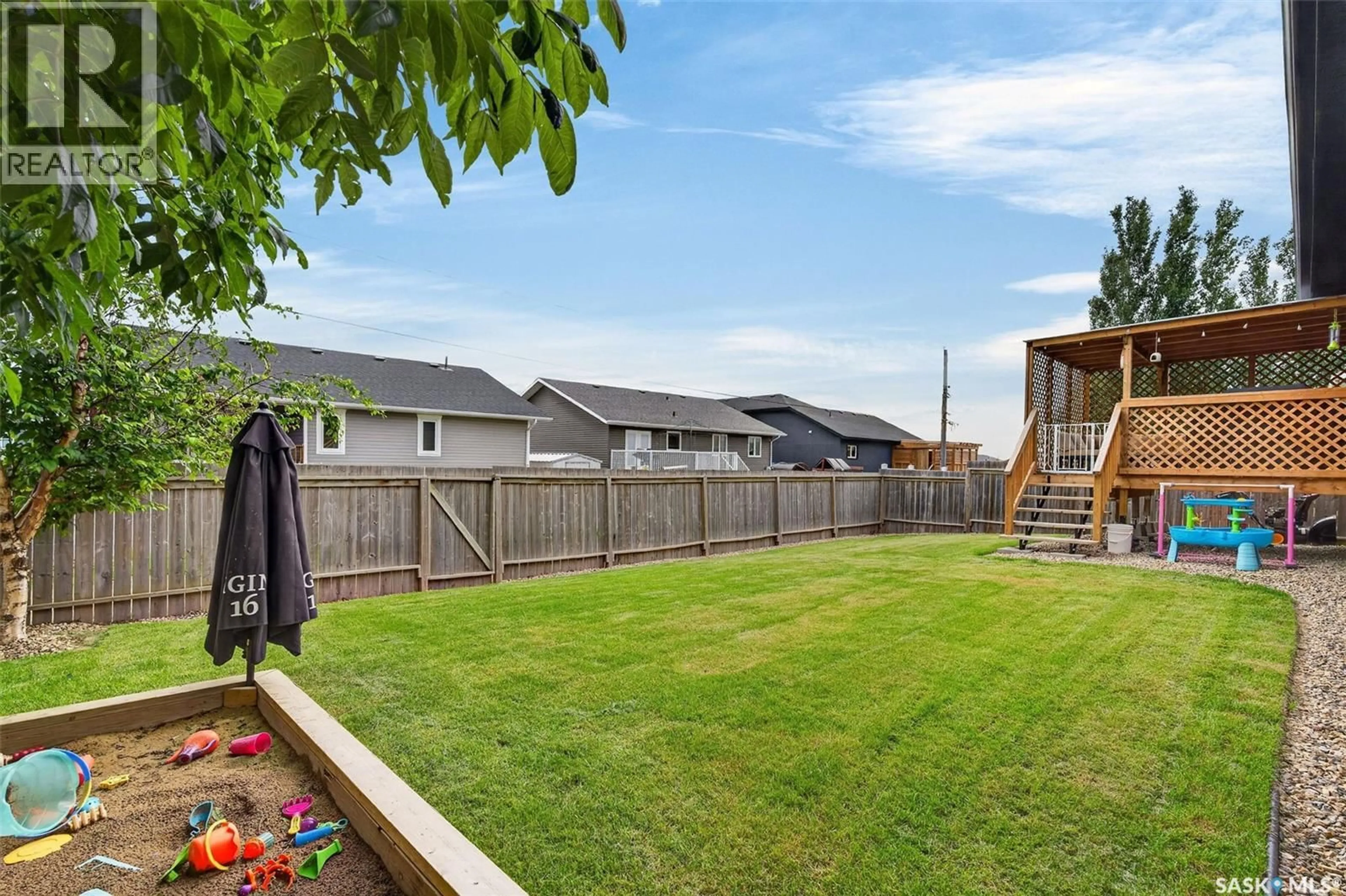 Patio, mountain view for 209 REGENT STREET, Melfort Saskatchewan S0E1A0