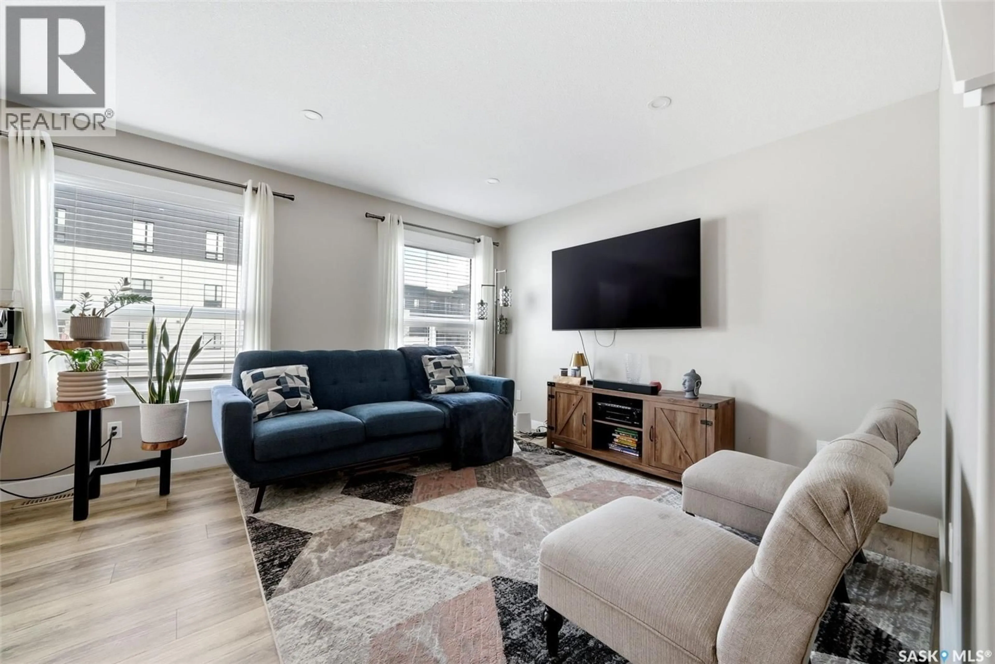 Living room with furniture, unknown for 4789 MUTRIE CRESCENT, Regina Saskatchewan S4V3Y4