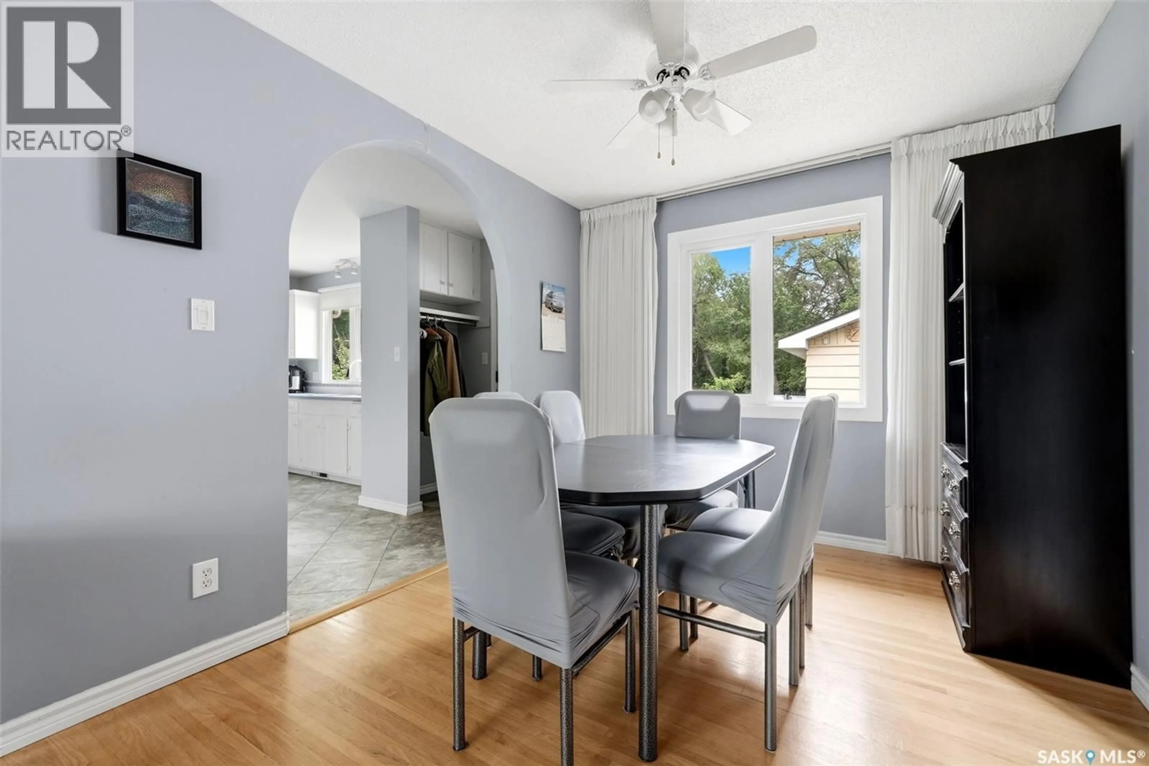 Dining room, unknown for 2305 PARLIAMENT AVENUE, Regina Saskatchewan S4S4G5