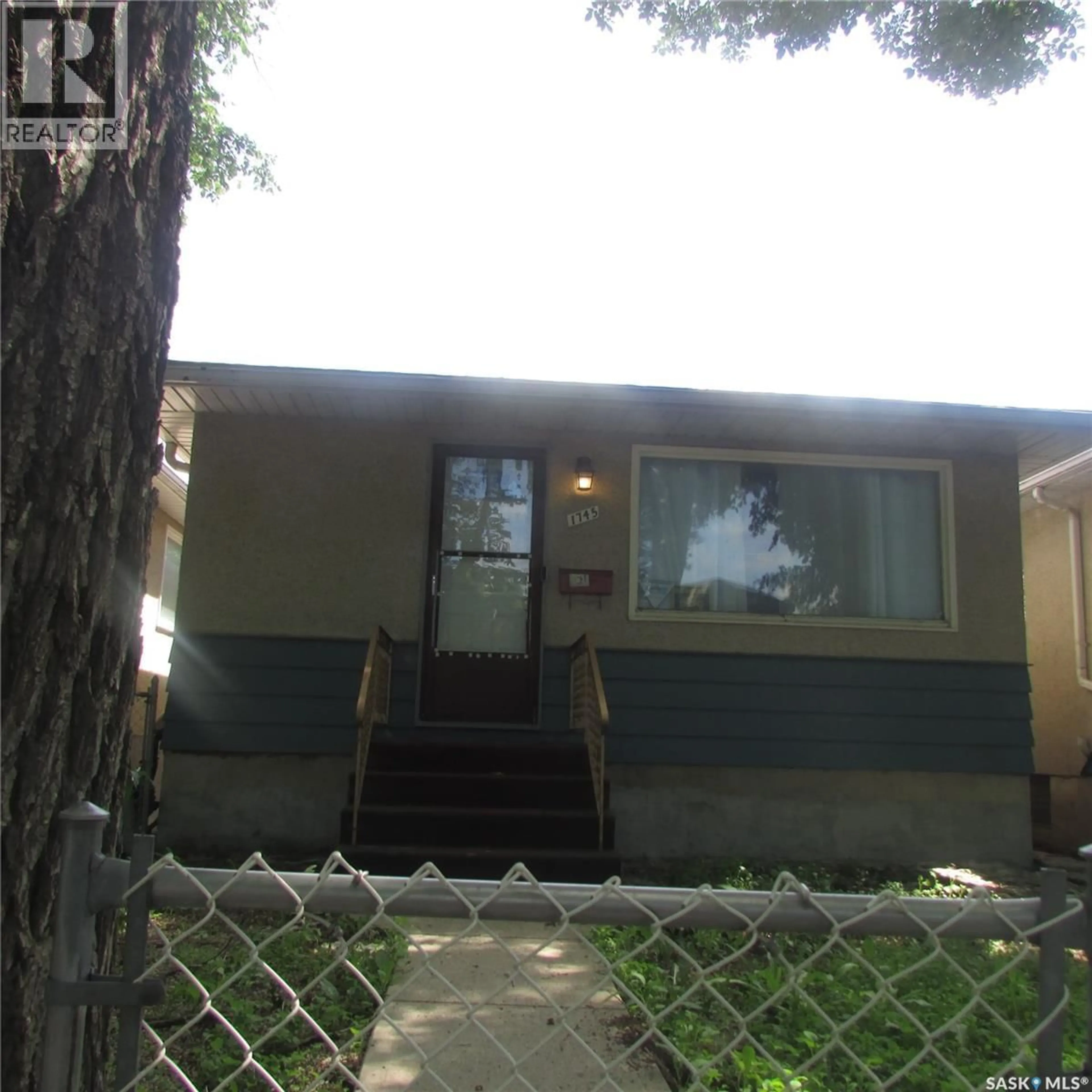 Unknown for 1745 QUEBEC STREET, Regina Saskatchewan S4P1J4