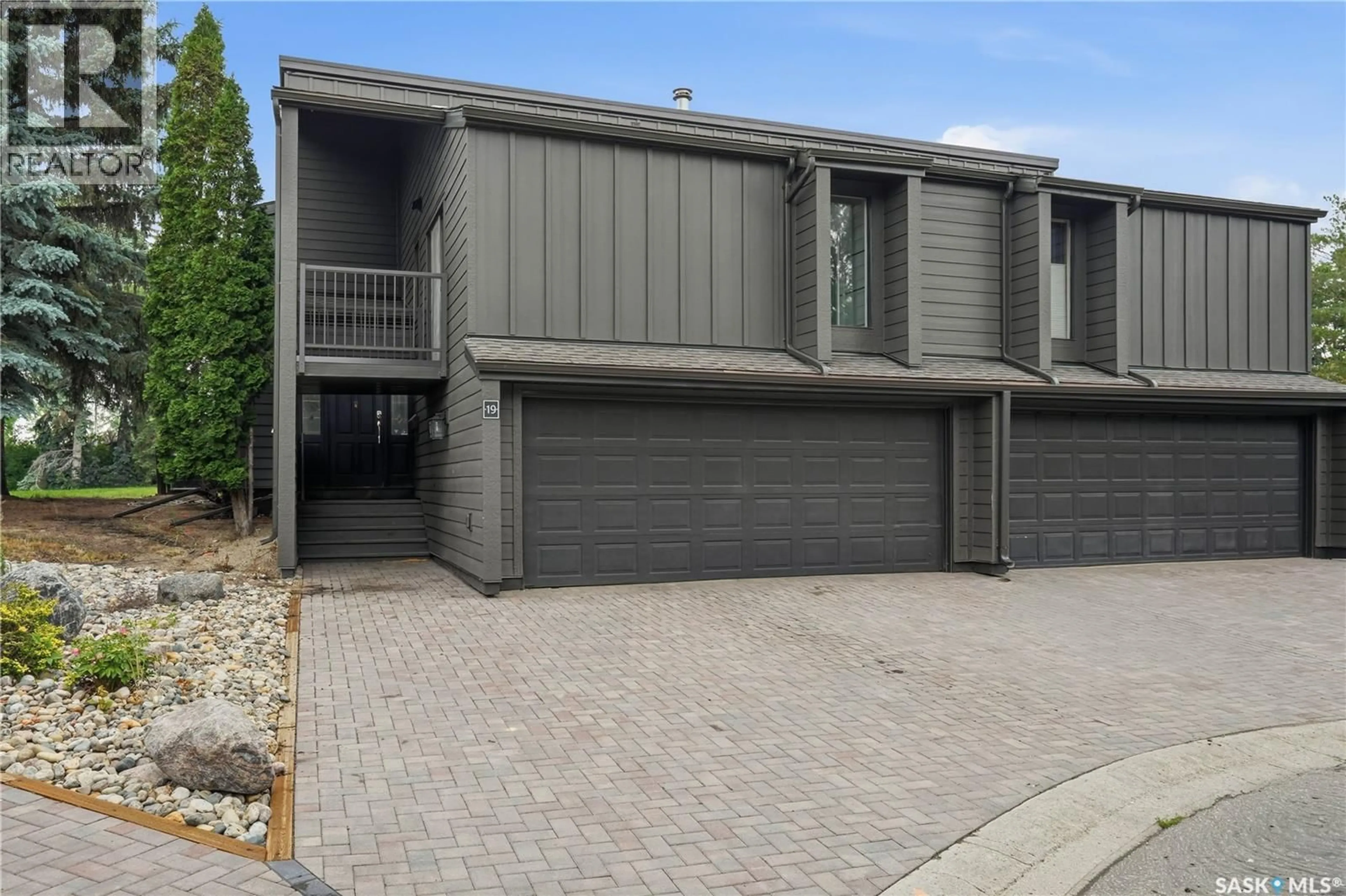 Unknown for 19 MARTIN CRESCENT, Regina Saskatchewan S4S6L6