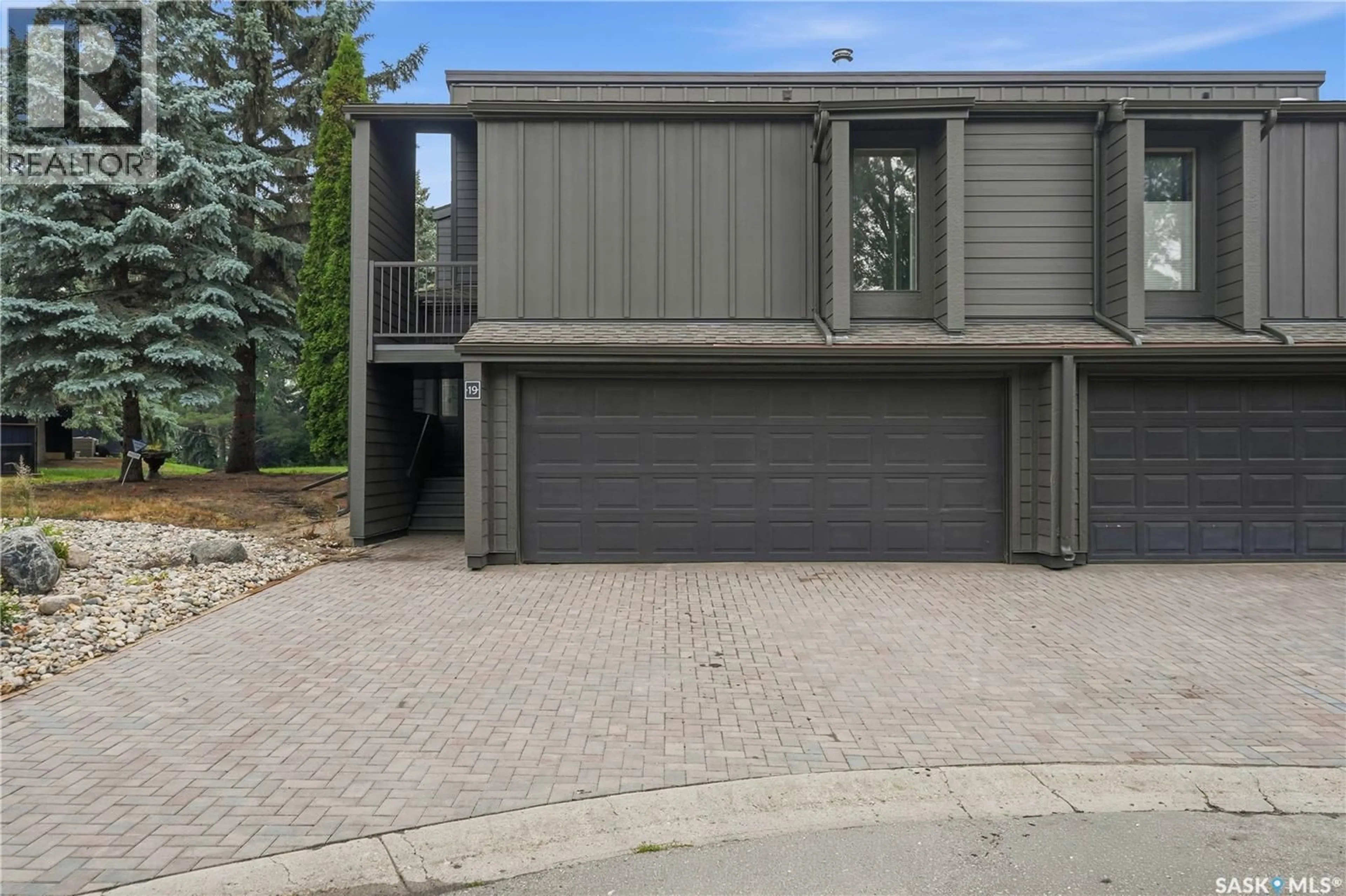Unknown for 19 MARTIN CRESCENT, Regina Saskatchewan S4S6L6