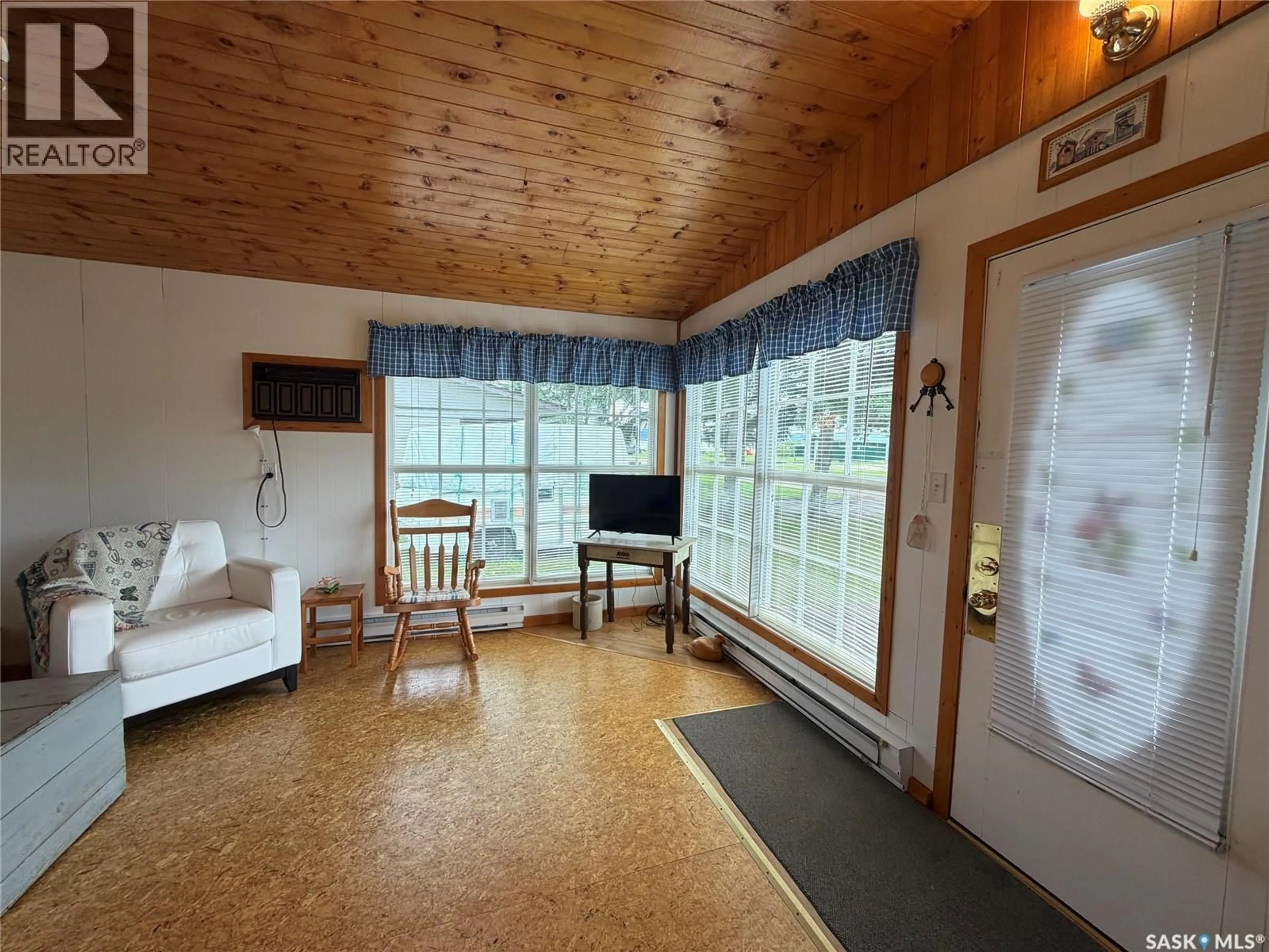 A pic of a room for 5 LAKESHORE DRIVE, Hudson Bay Rm No. 394 Saskatchewan S0E0Y0
