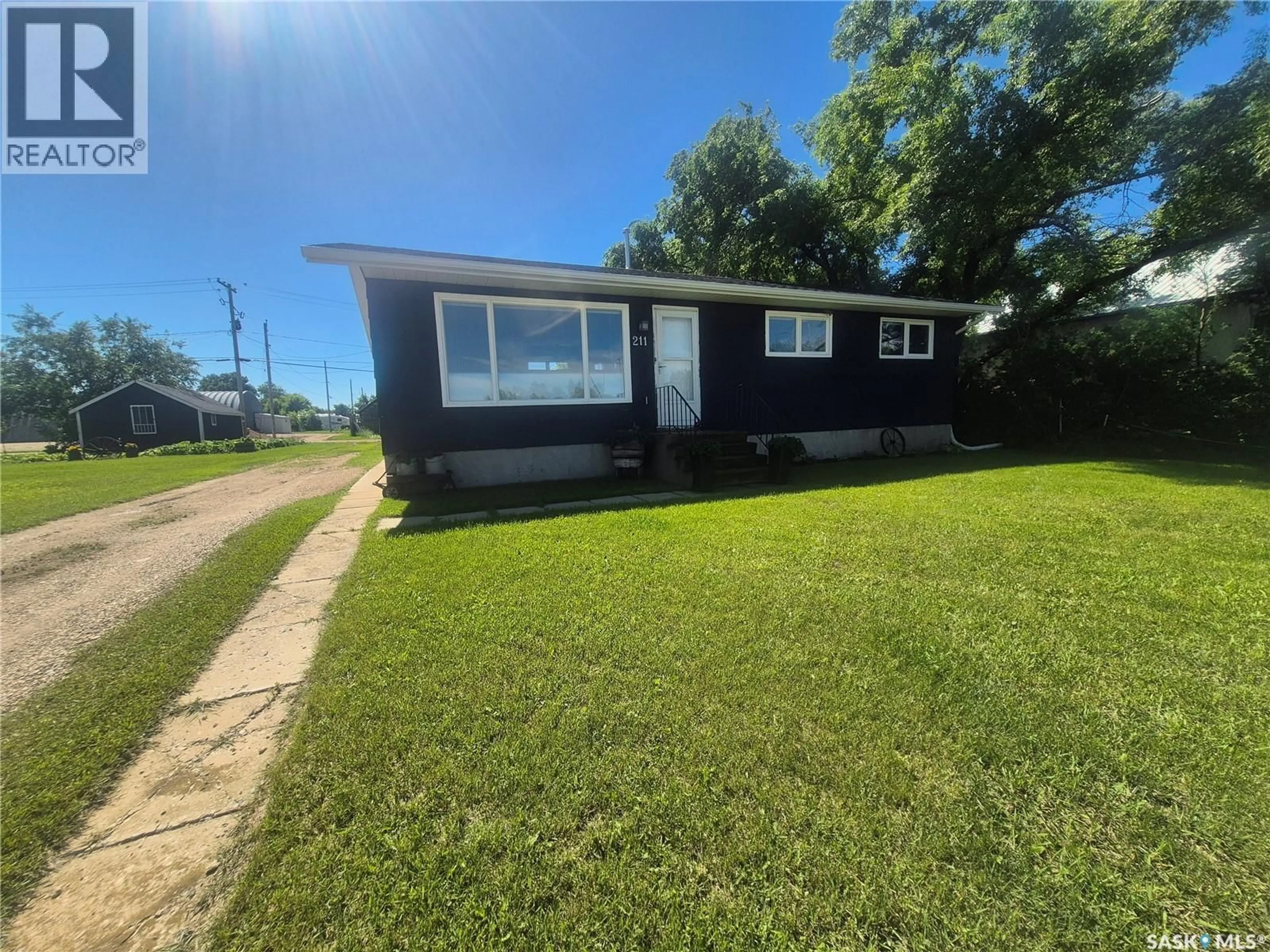 Unknown for 205 & 211 MAIN STREET, Ceylon Saskatchewan S0C0T0