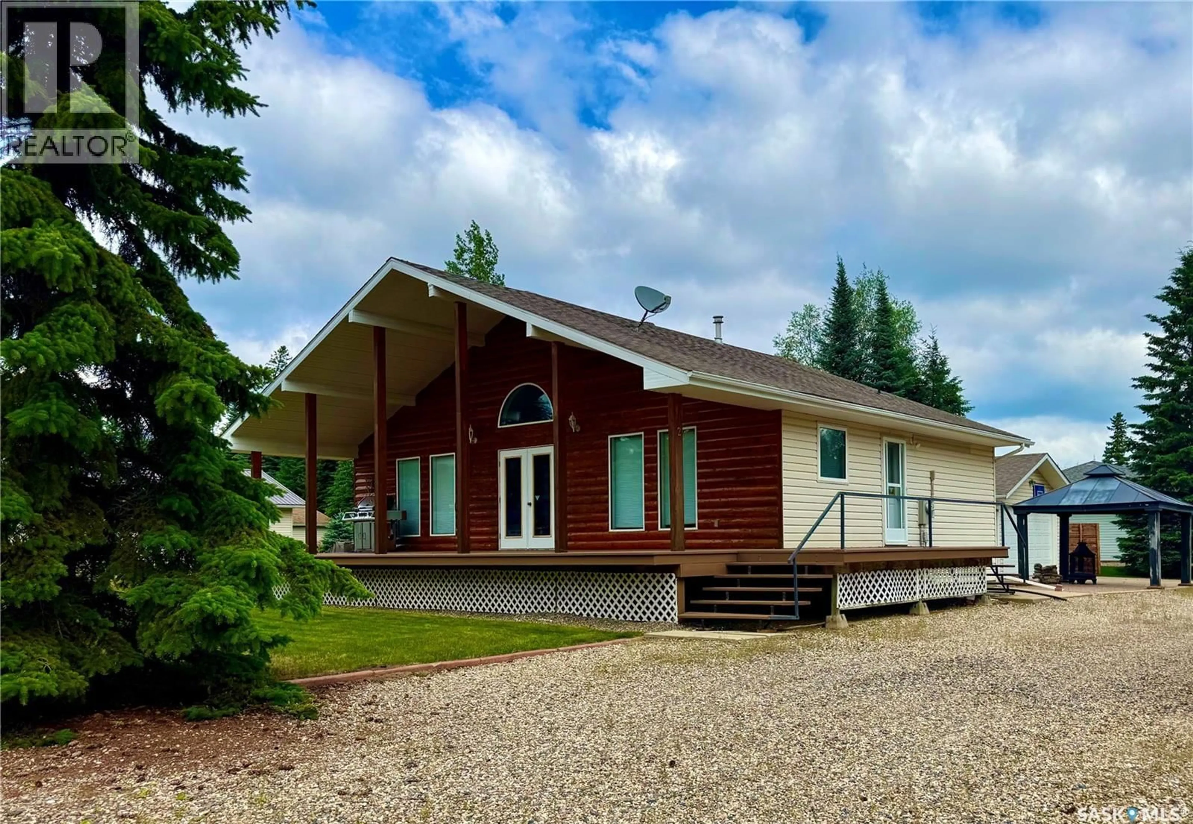 Home with vinyl exterior material, building for 2 STEEN PLACE, Candle Lake Saskatchewan S0J3E0