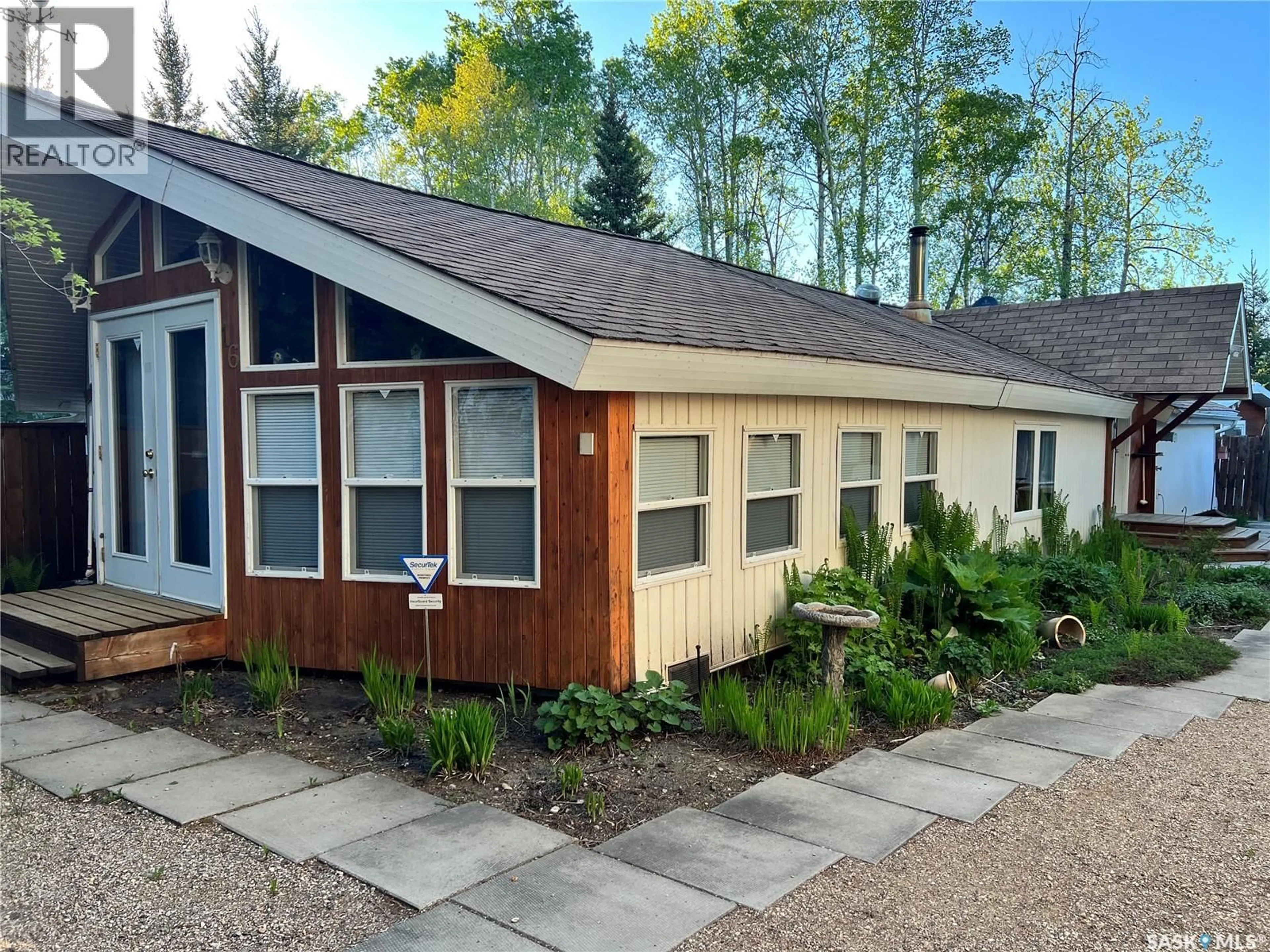 Home with vinyl exterior material, unknown for 214 RICHARD DRIVE, Barrier Lake Saskatchewan S0E0B0