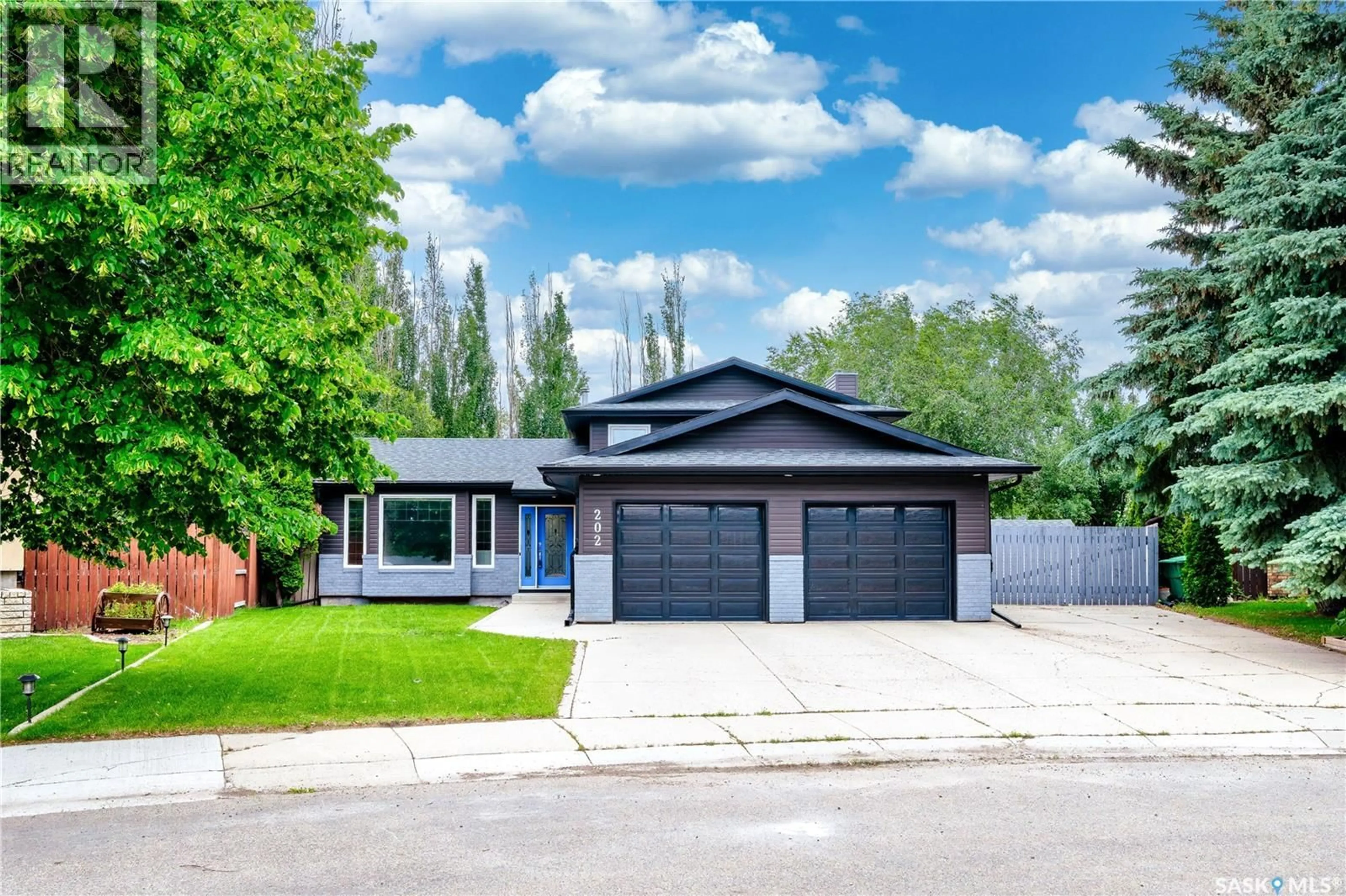 Home with brick exterior material, street for 202 BRUNST CRESCENT, Saskatoon Saskatchewan S7N3S6