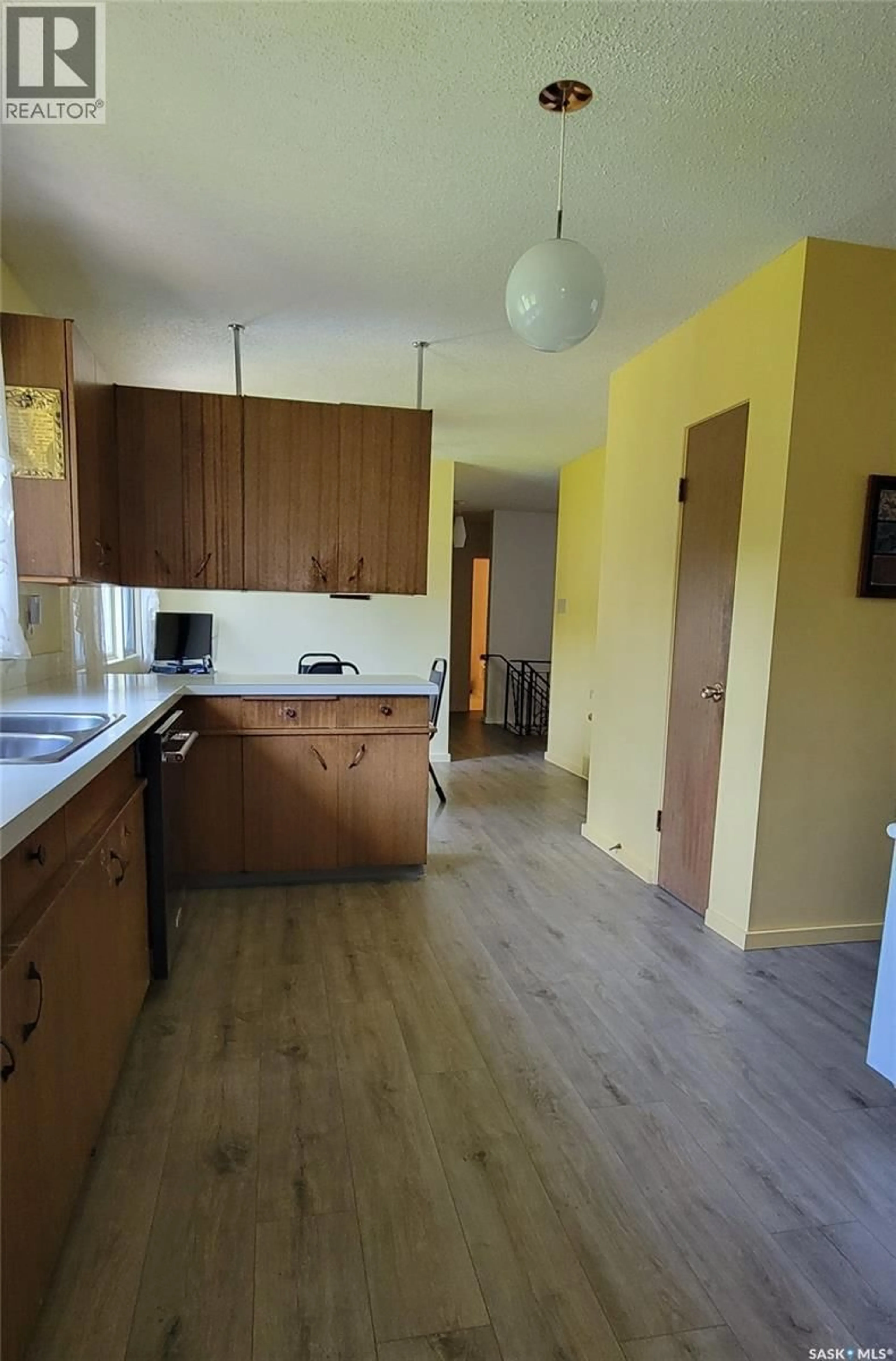 Standard kitchen, wood/laminate floor for 1707 98TH STREET, Tisdale Saskatchewan S0E1T0