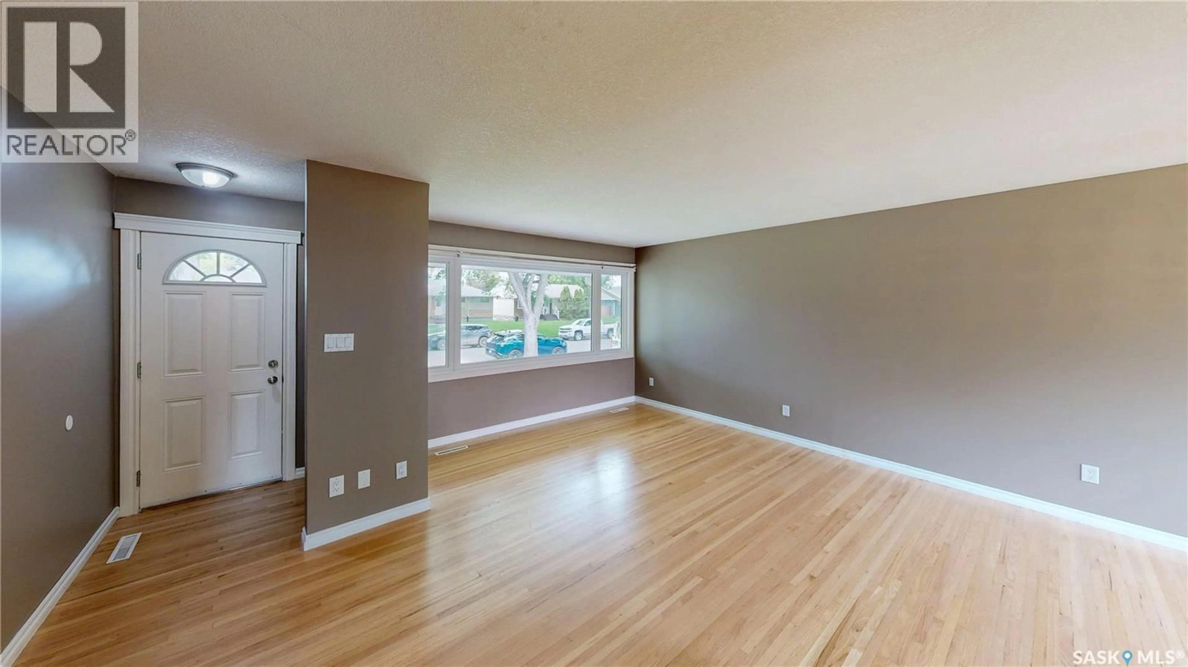 A pic of a room for 829 WALKER STREET, Regina Saskatchewan S4T5N3