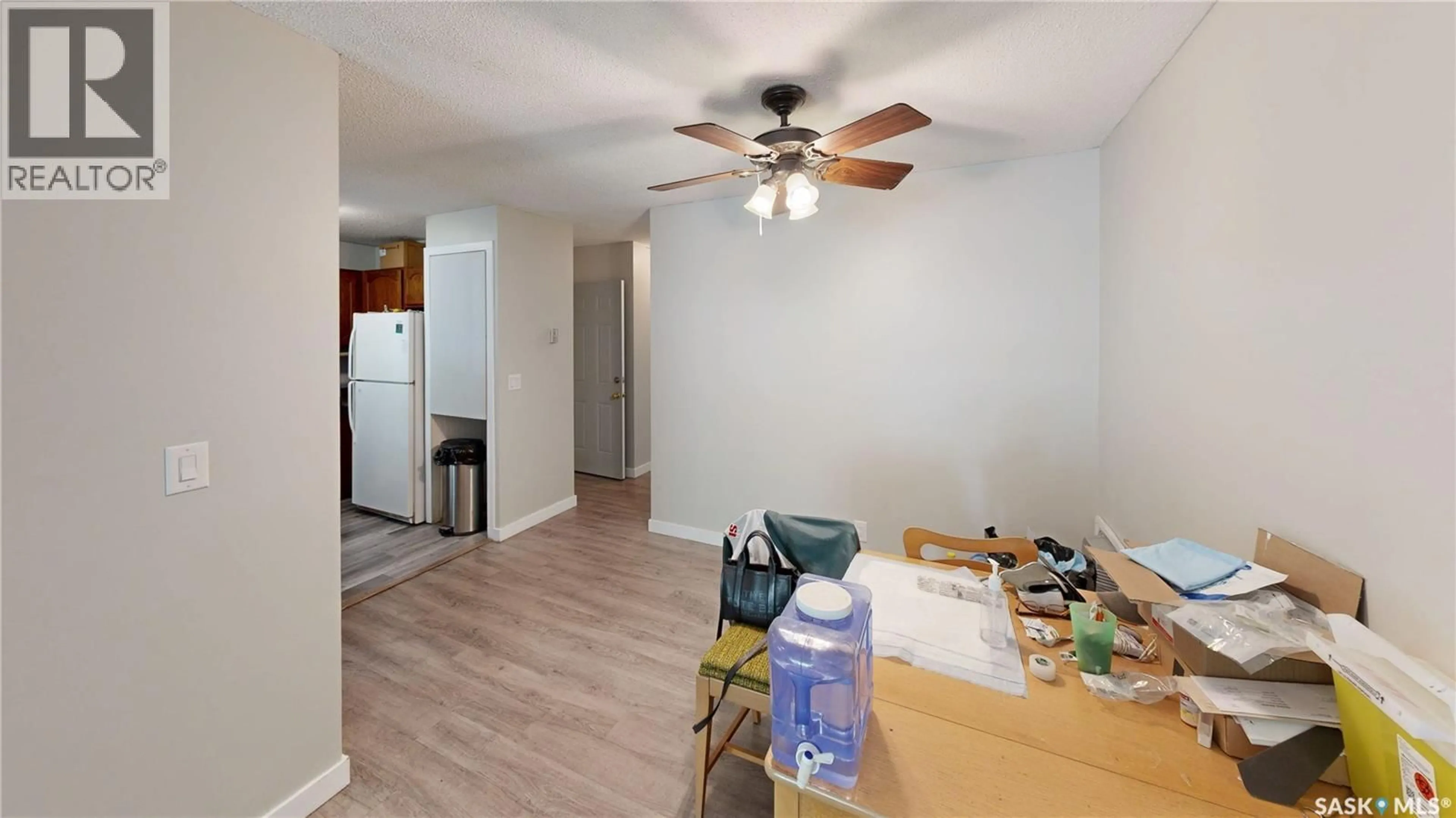 A pic of a room for 1634 RAE STREET, Regina Saskatchewan S4T2E1