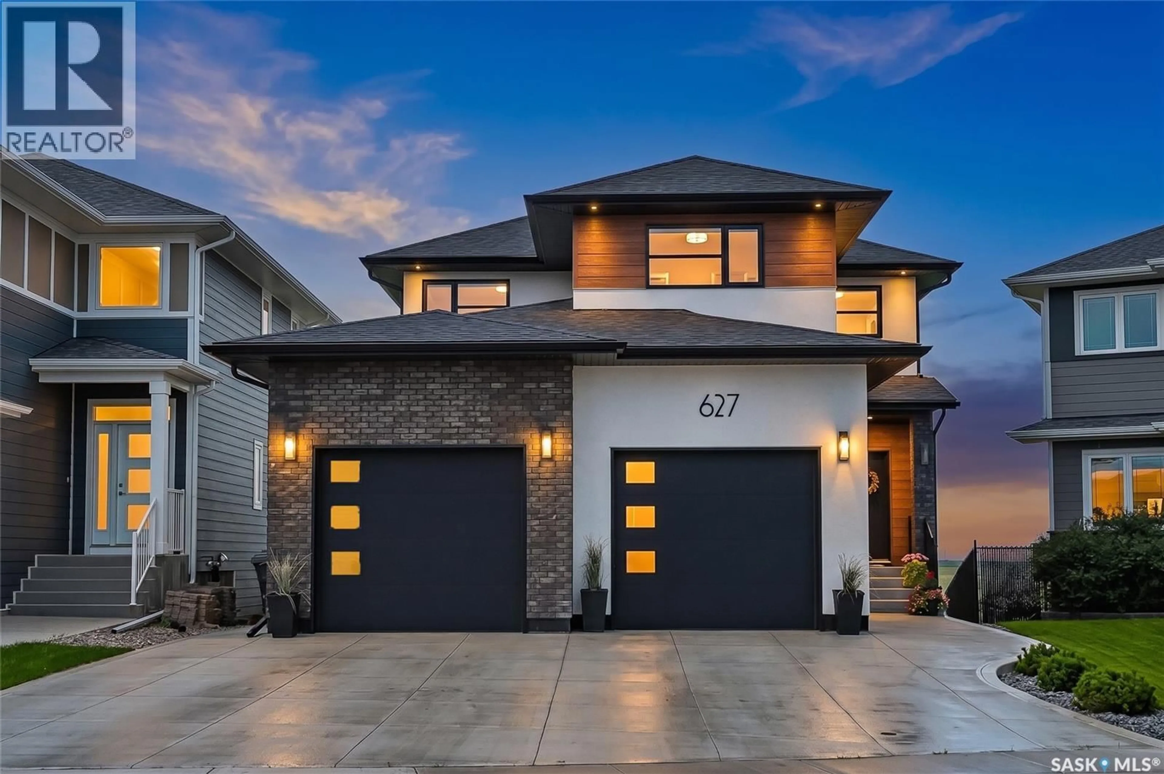 Home with brick exterior material, street for 627 FAST CRESCENT, Saskatoon Saskatchewan S7W0X1