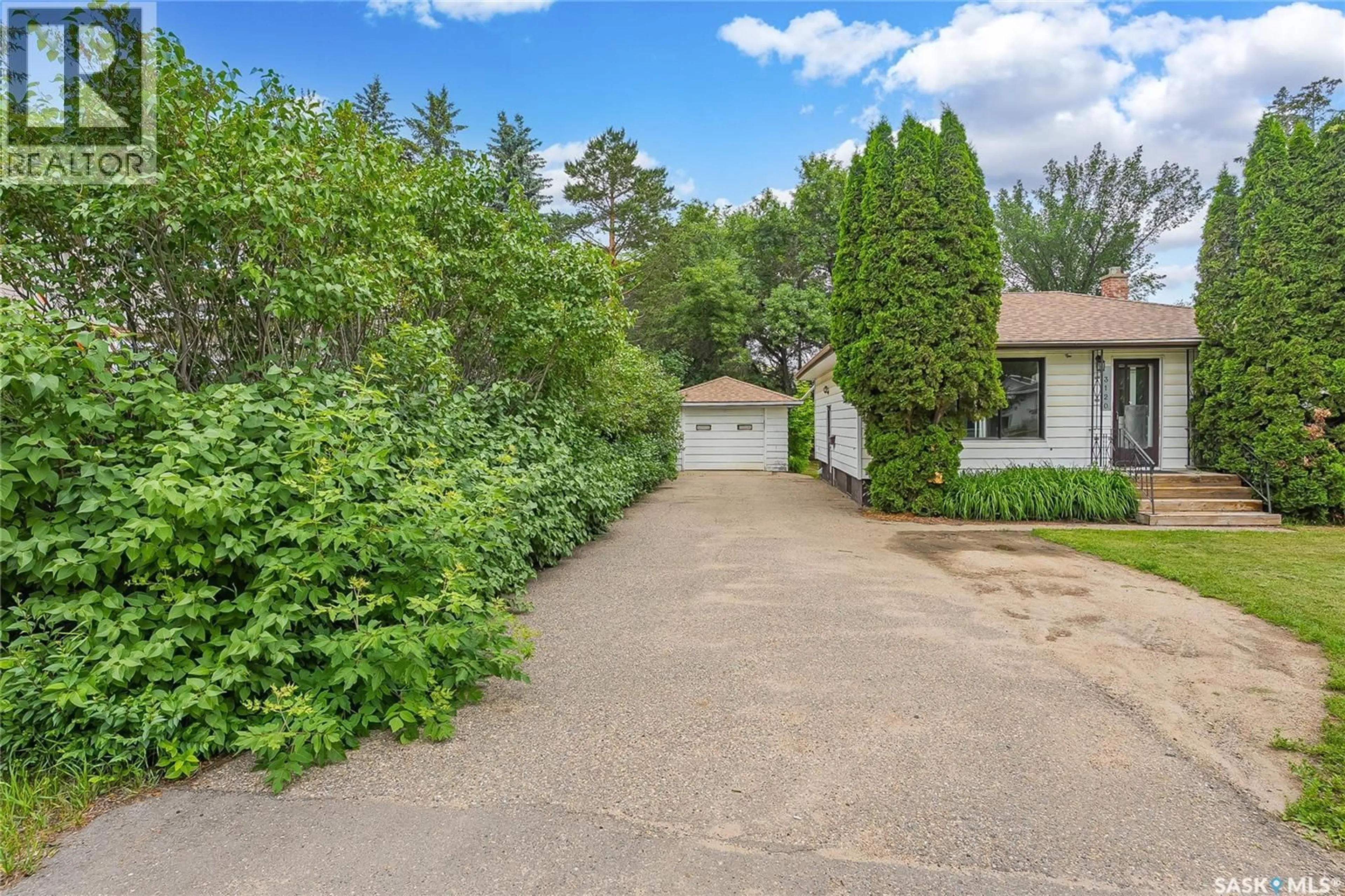 A pic from outside/outdoor area/front of a property/back of a property/a pic from drone, street for 3120 CAEN STREET, Saskatoon Saskatchewan S7M3N5